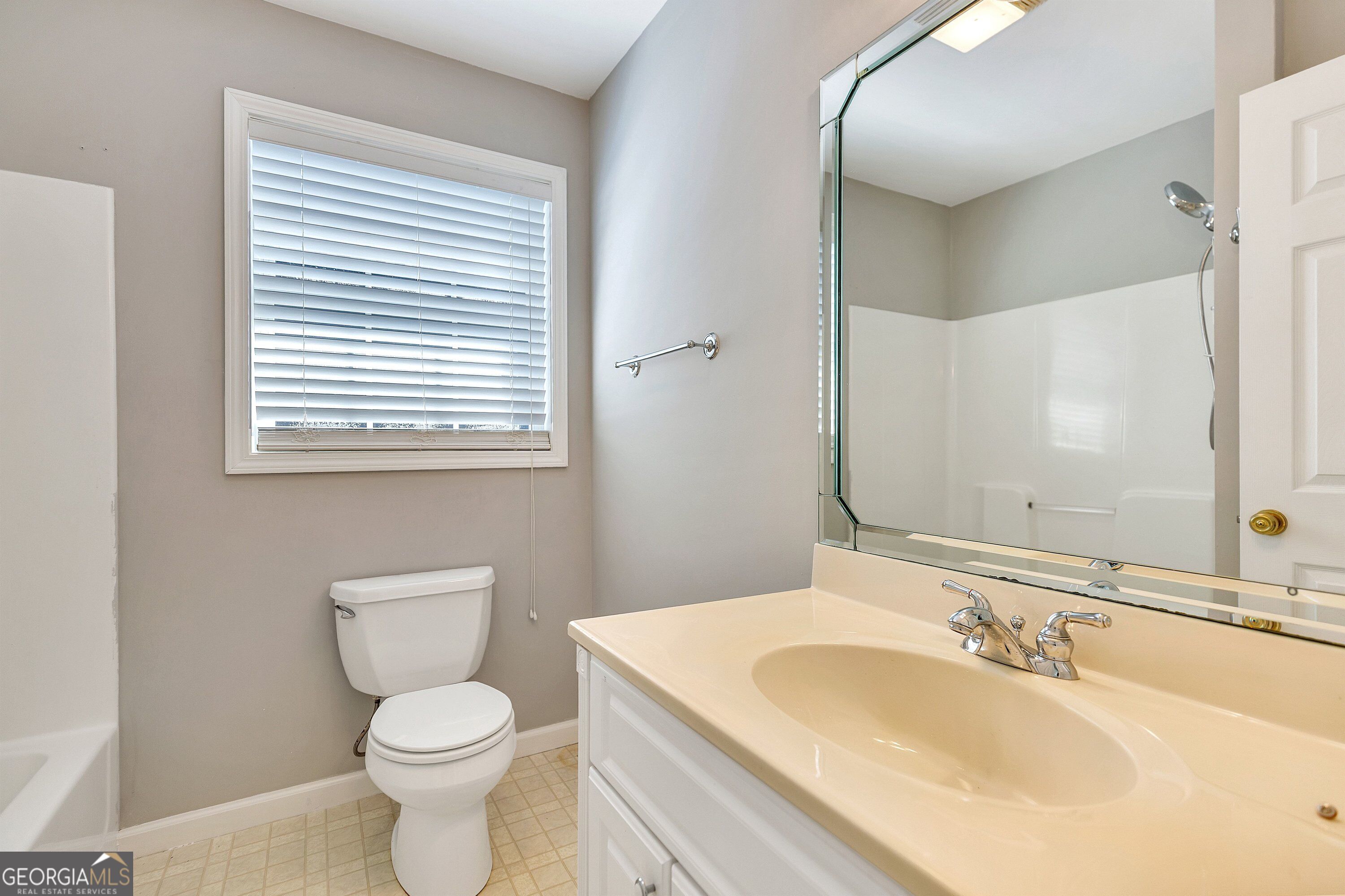 104 Lakehill Road Property Photo 30