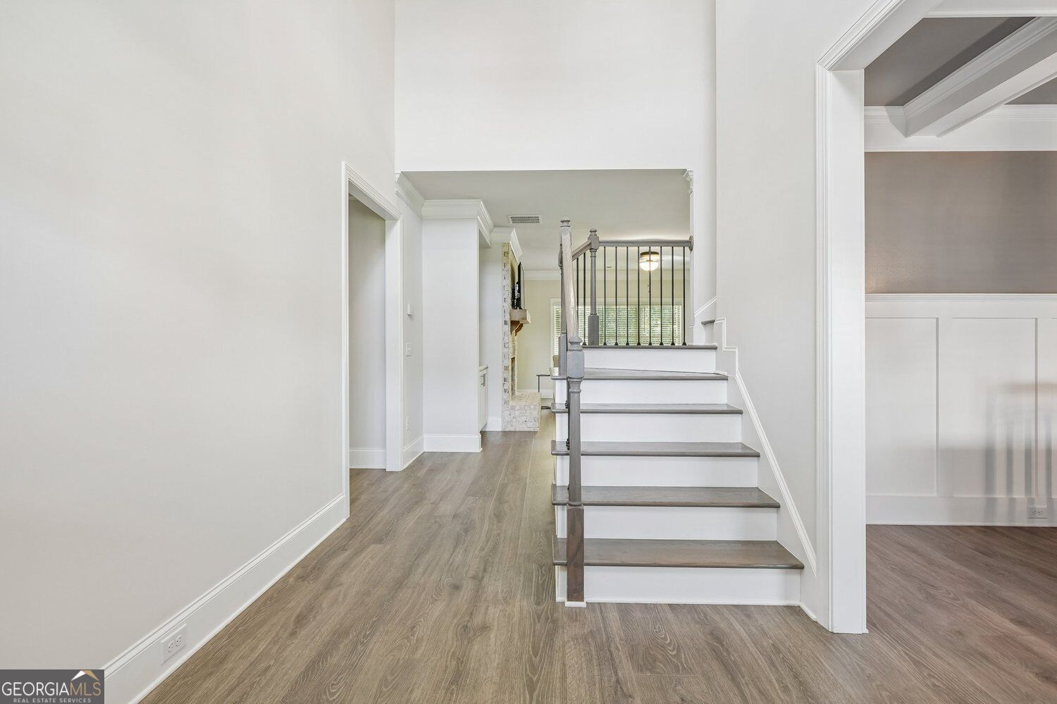 3094 Rambling Rill Drive Property Photo 6