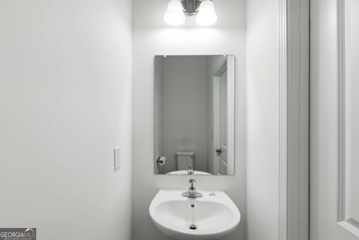 1118 Lossie Lane Property Photo 7