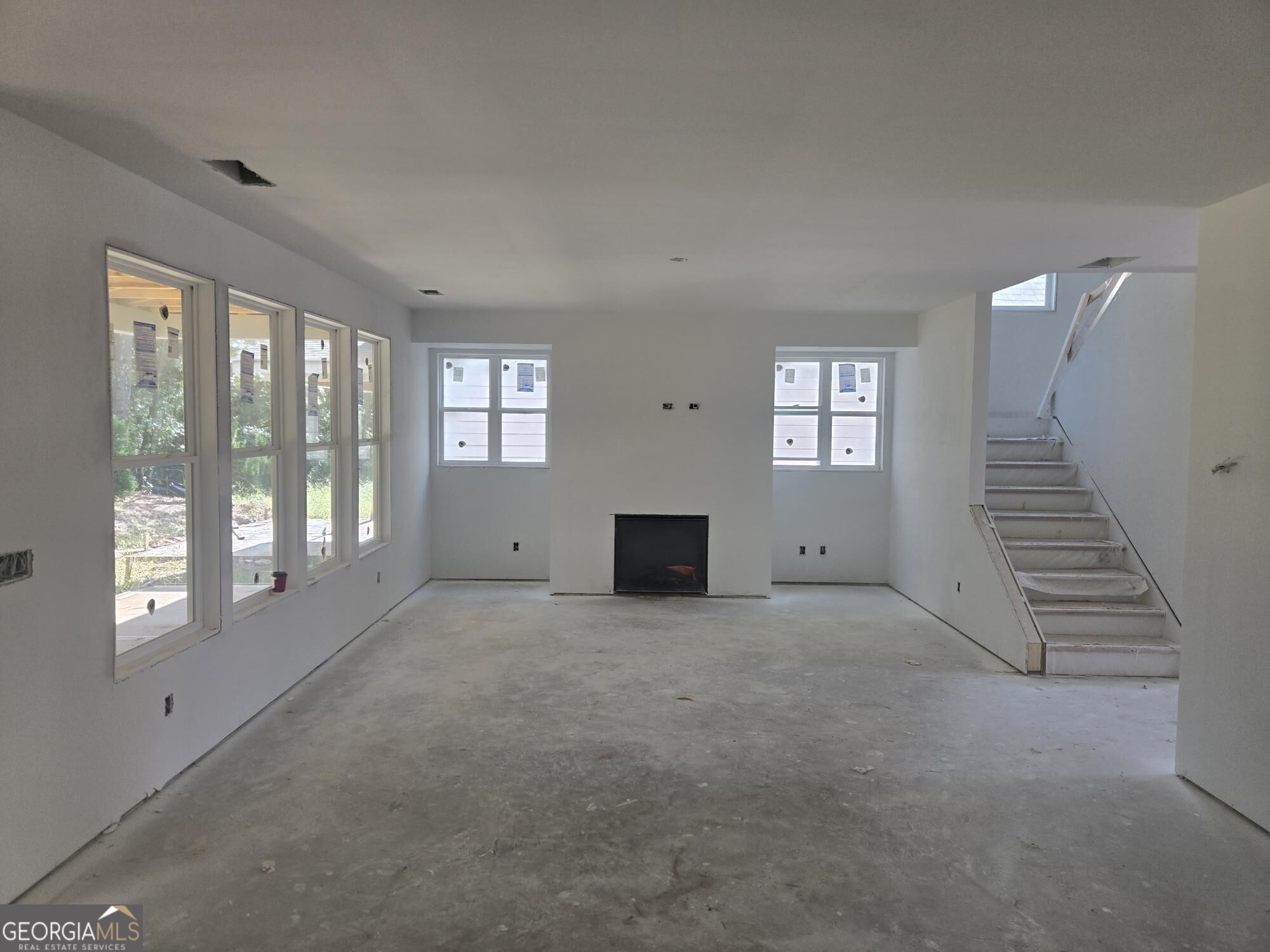 1162 Homepark Circle Property Photo 10