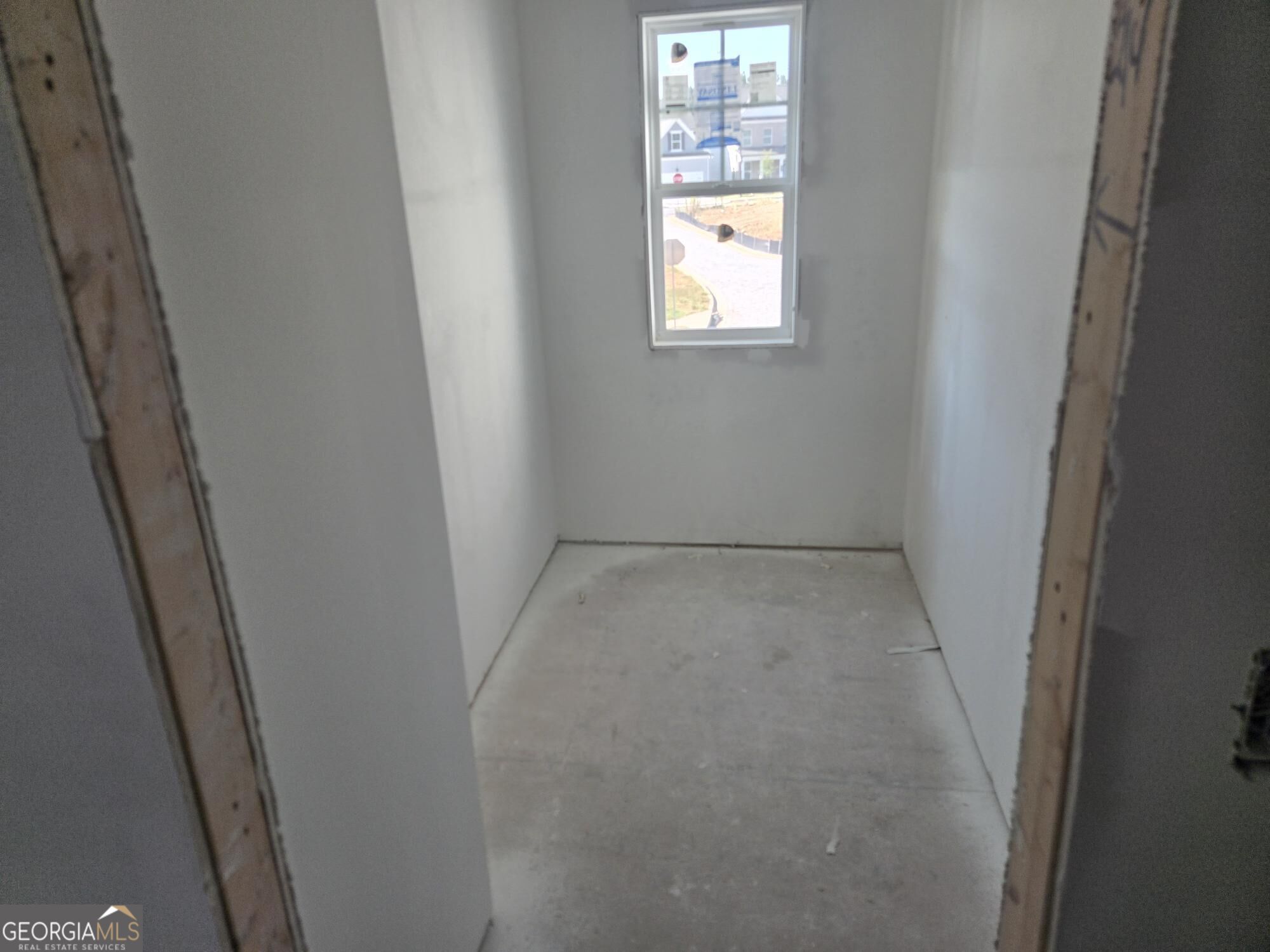 1162 Homepark Circle Property Photo 17