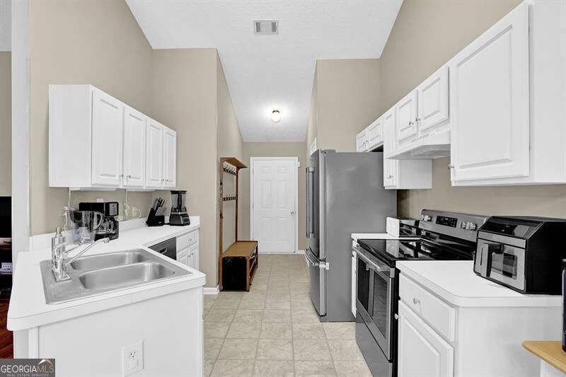 104 Jacob Drive Property Photo 17