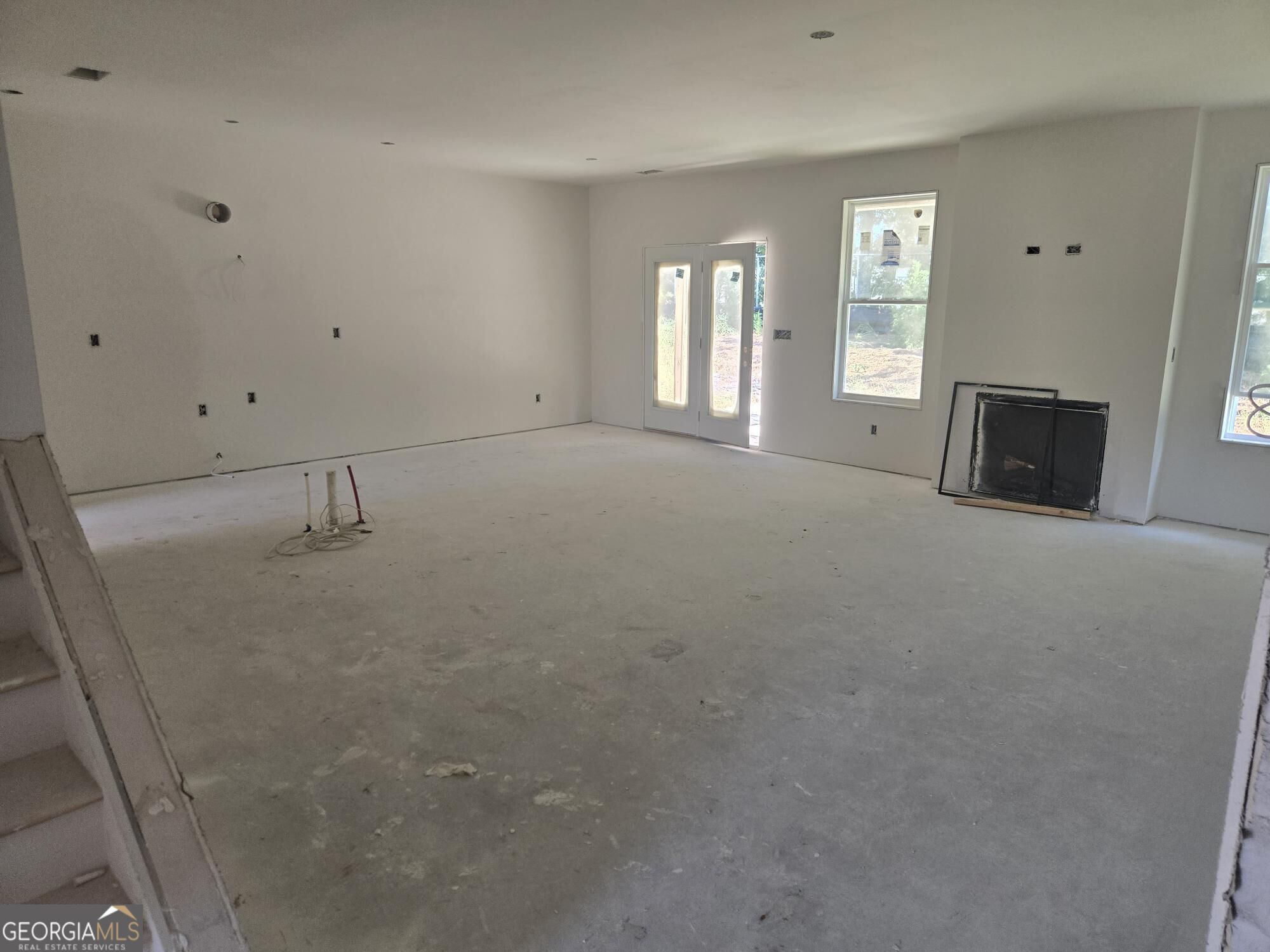 1172 Homepark Circle Property Photo 6