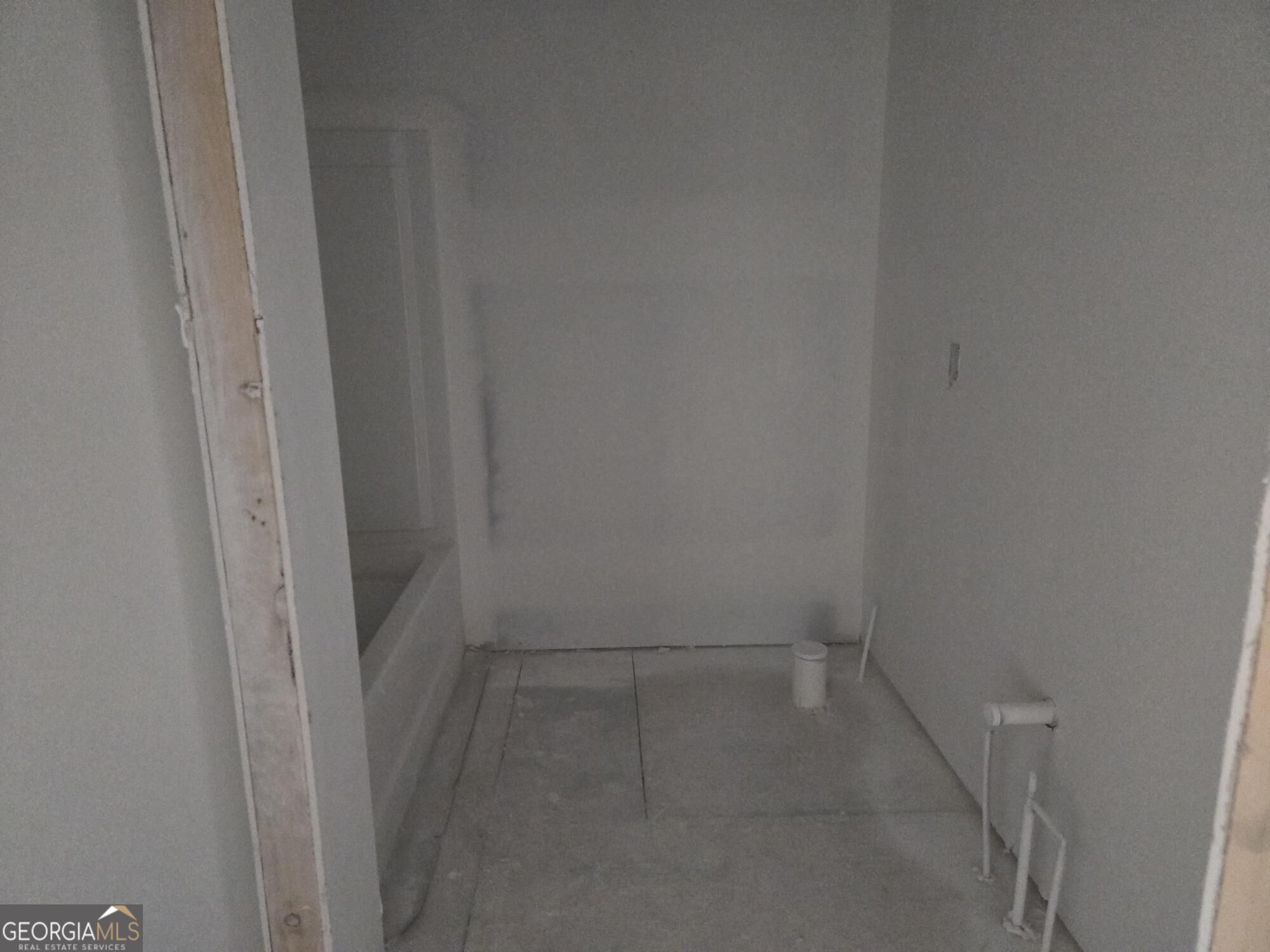 1172 Homepark Circle Property Photo 13
