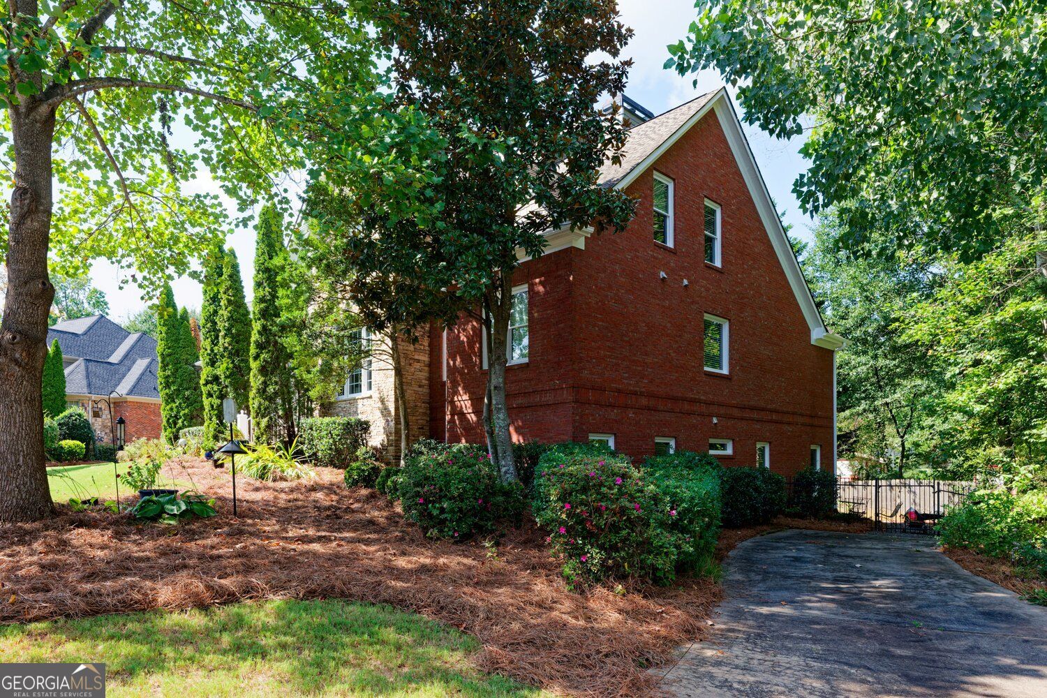 2721 Rustling Pines Court Ne Property Photo 3