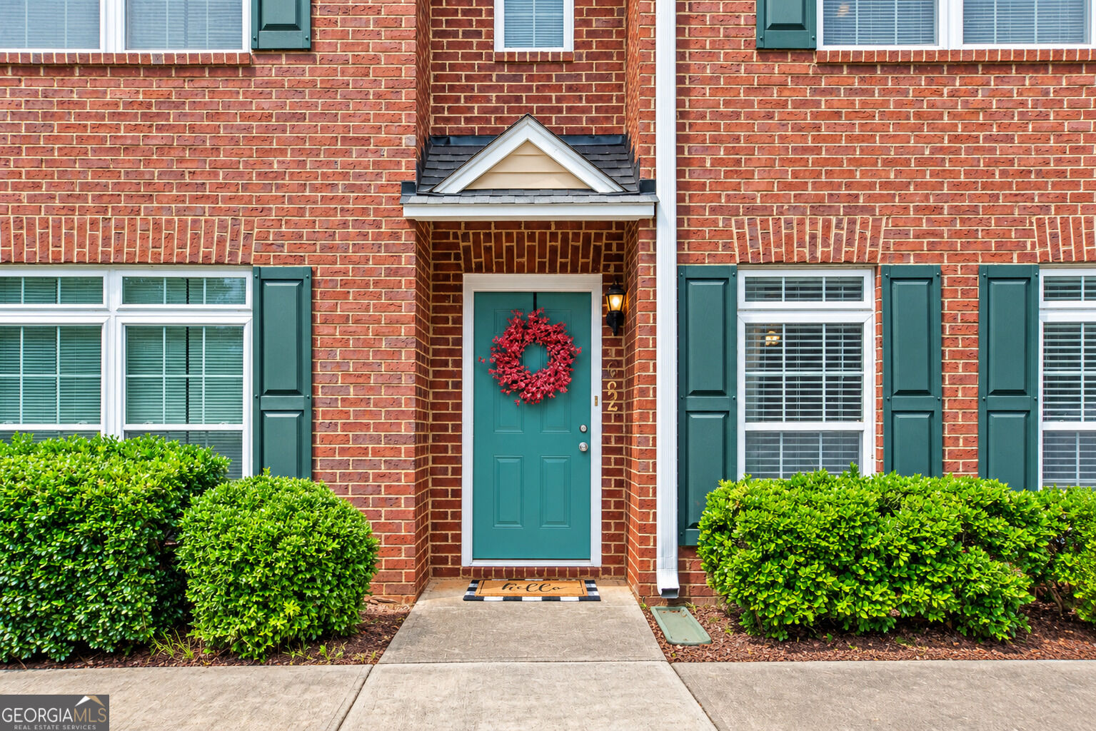 637 Huntington Road # C2 Property Photo 2