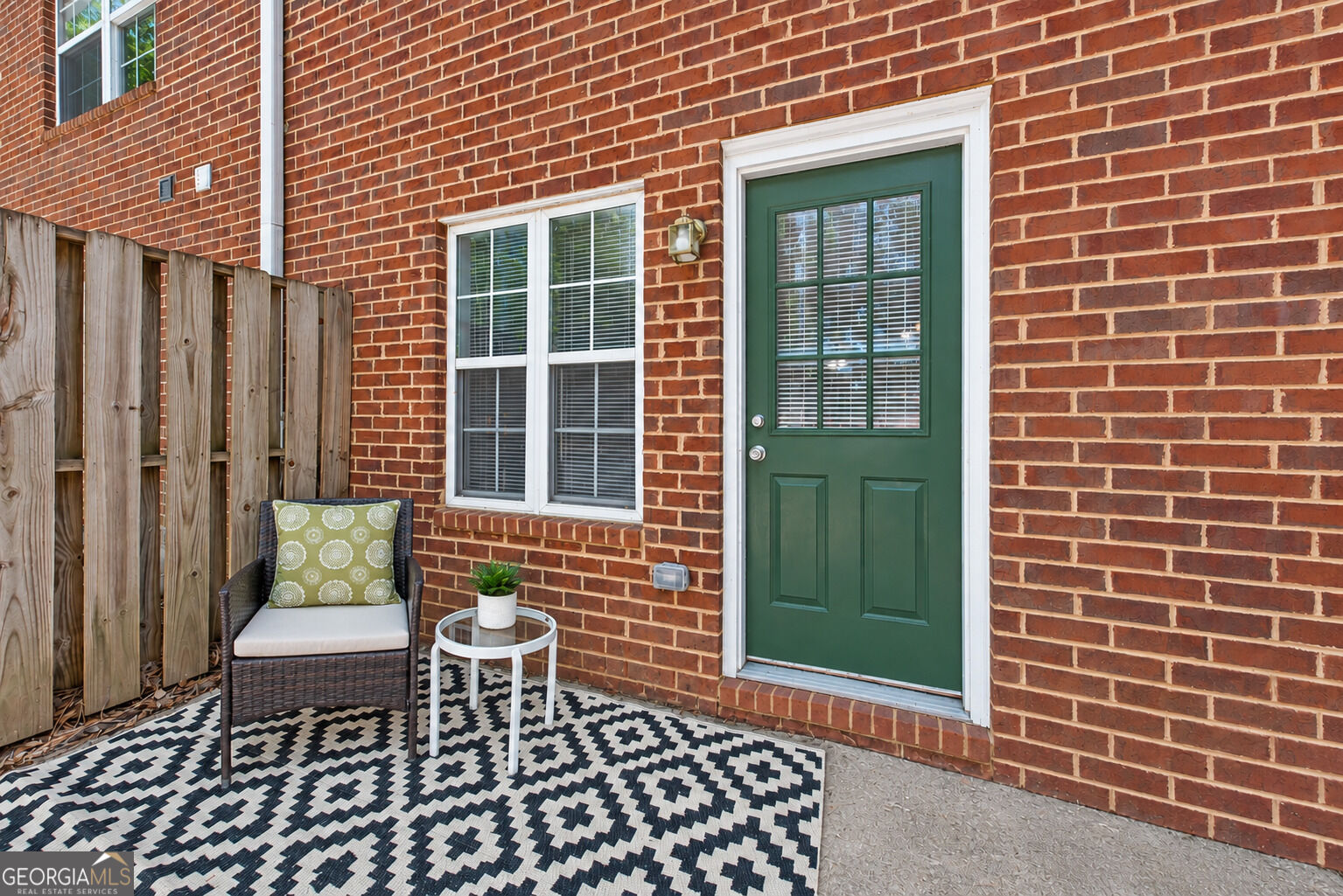 637 Huntington Road # C2 Property Photo 15