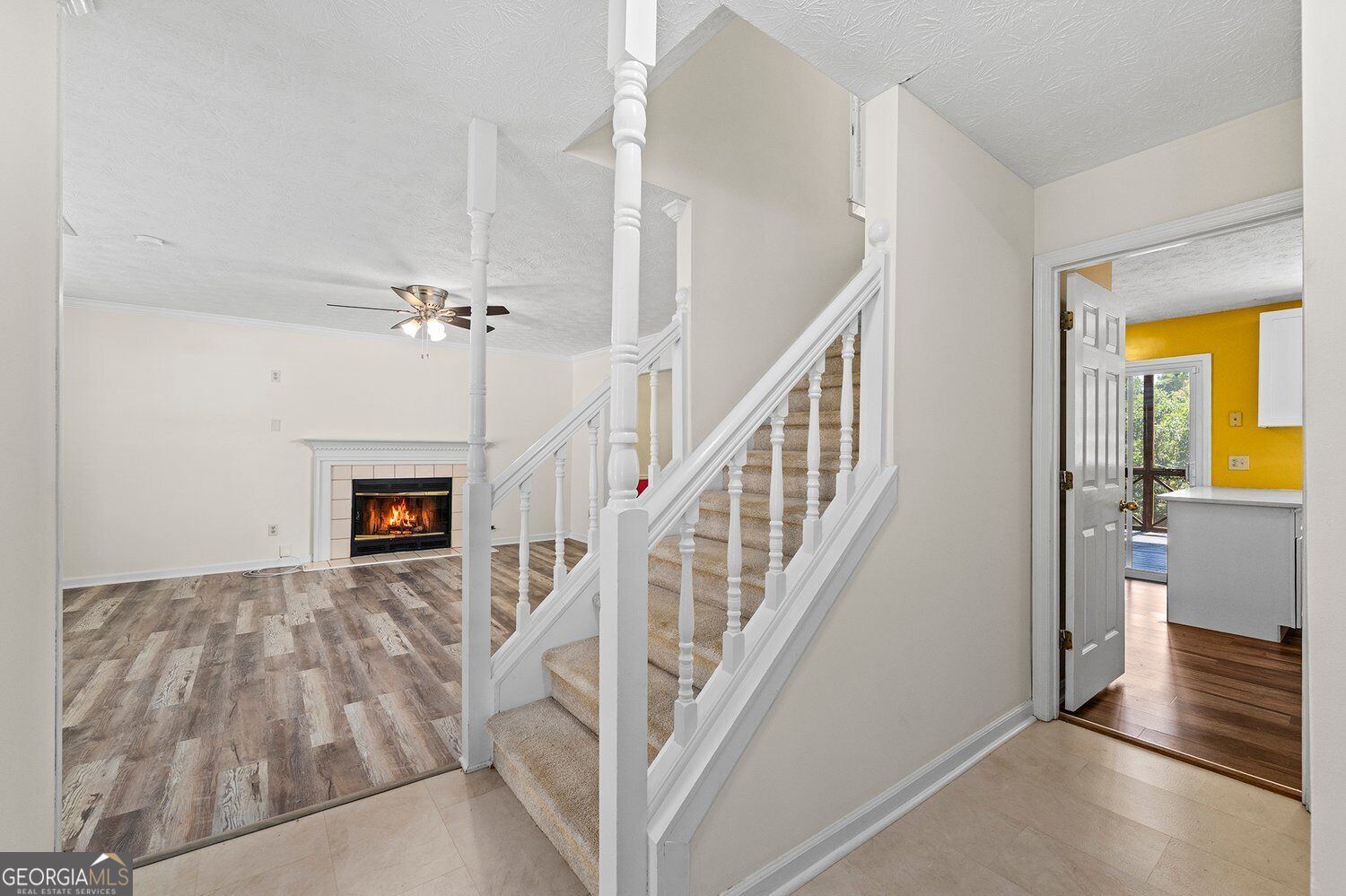 445 Carriage Court Property Photo 2