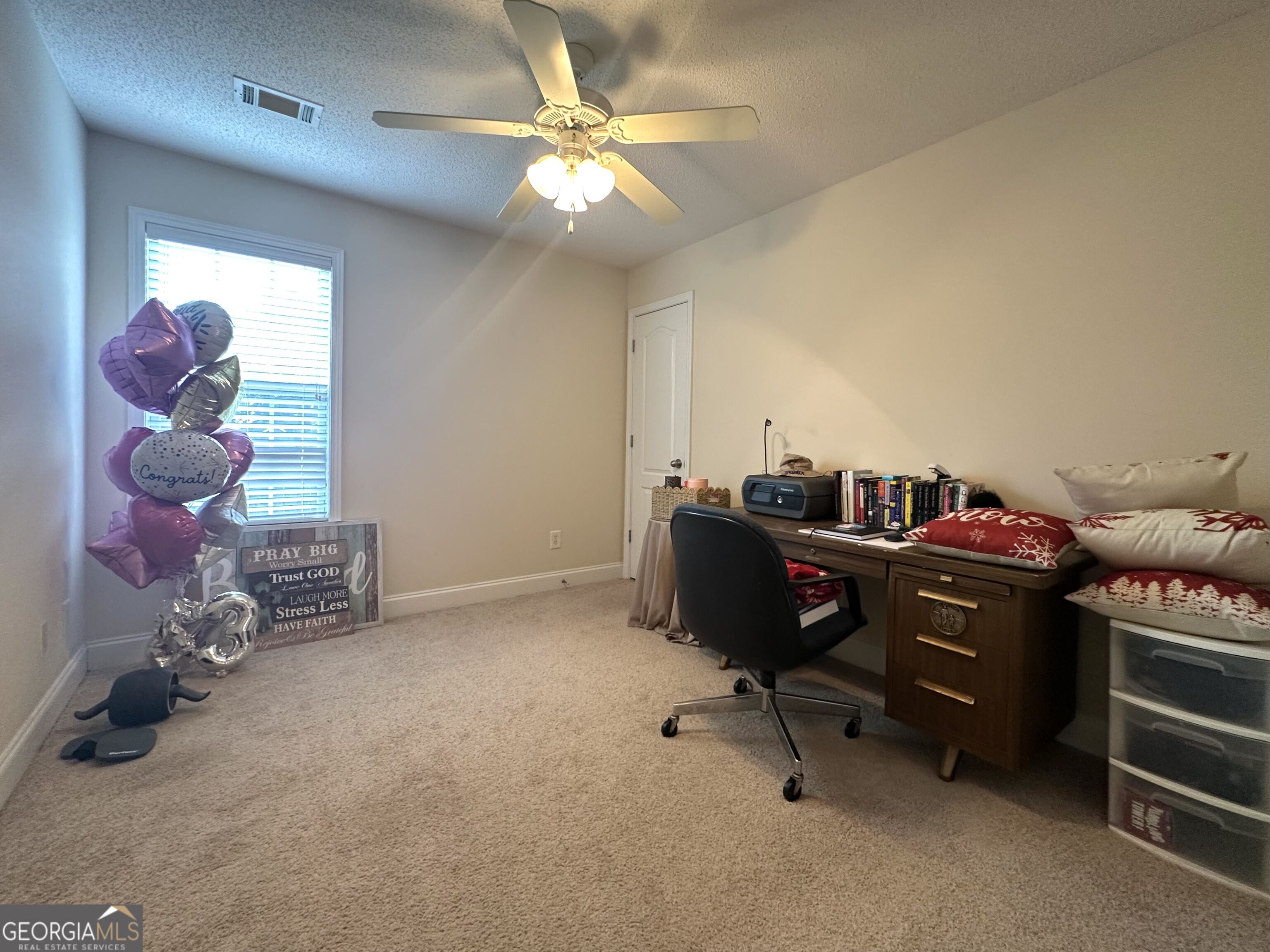 105 Ritz Lane Property Photo 10