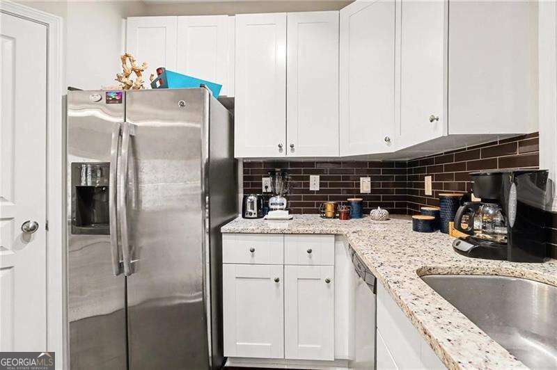 10 Perimeter Summit Boulevard Ne # 4432 Property Photo 9