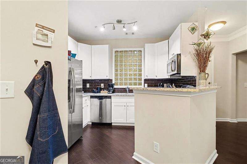10 Perimeter Summit Boulevard Ne # 4432 Property Photo 10