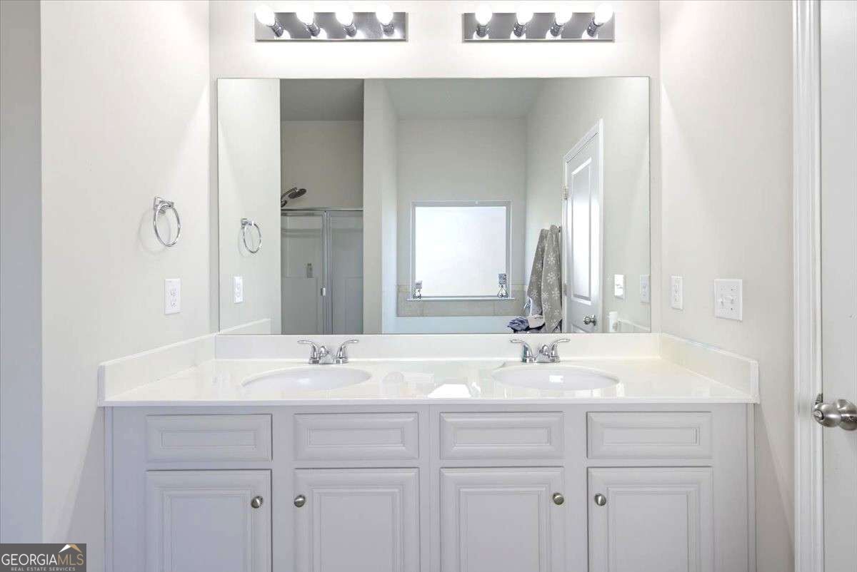 2601 Glenbrook Lane Property Photo 17