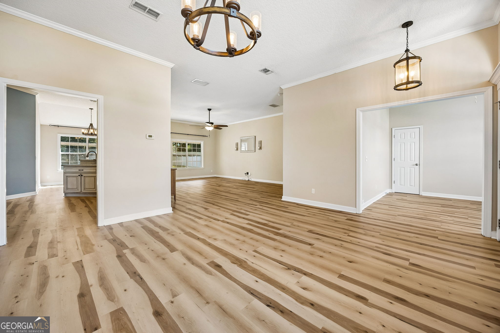 348 Deerwood Village Drive Property Photo 14