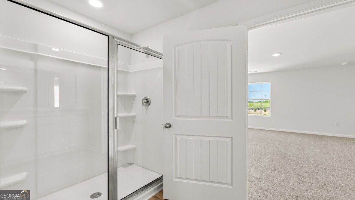 332 Creekview Way Property Photo 21