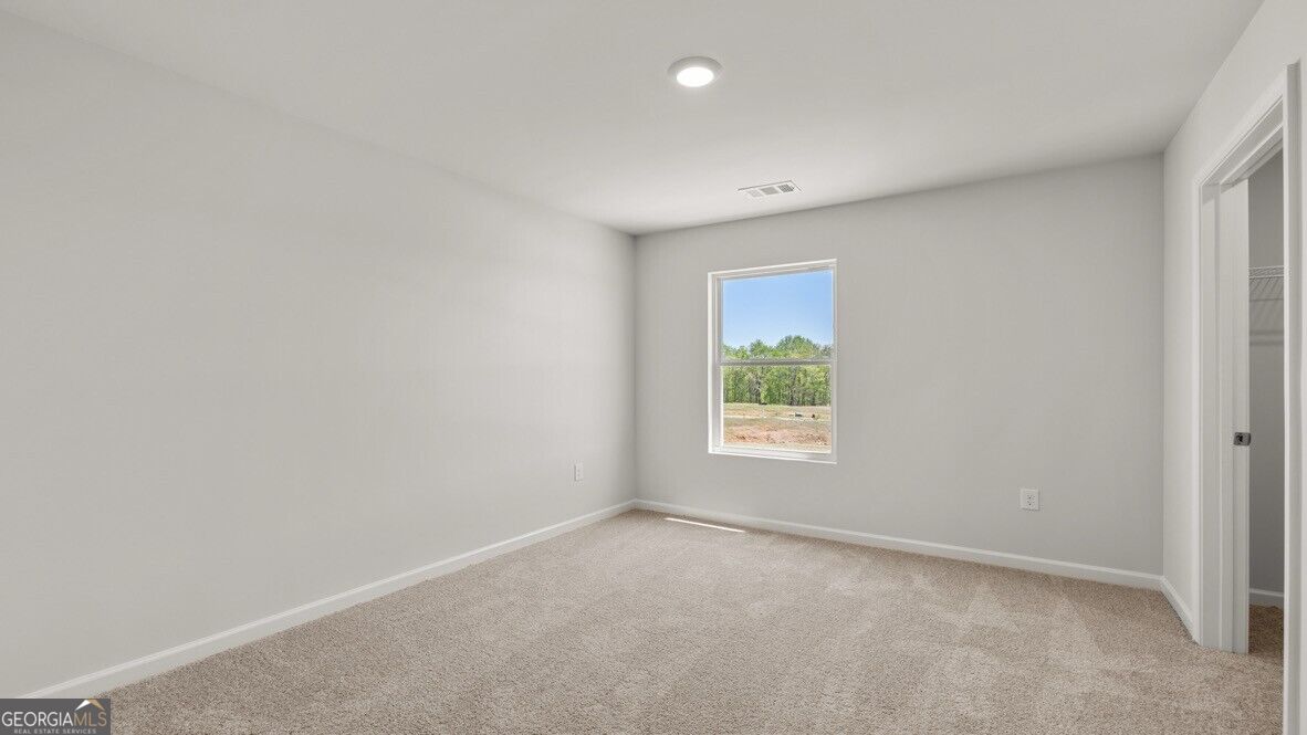 332 Creekview Way Property Photo 26