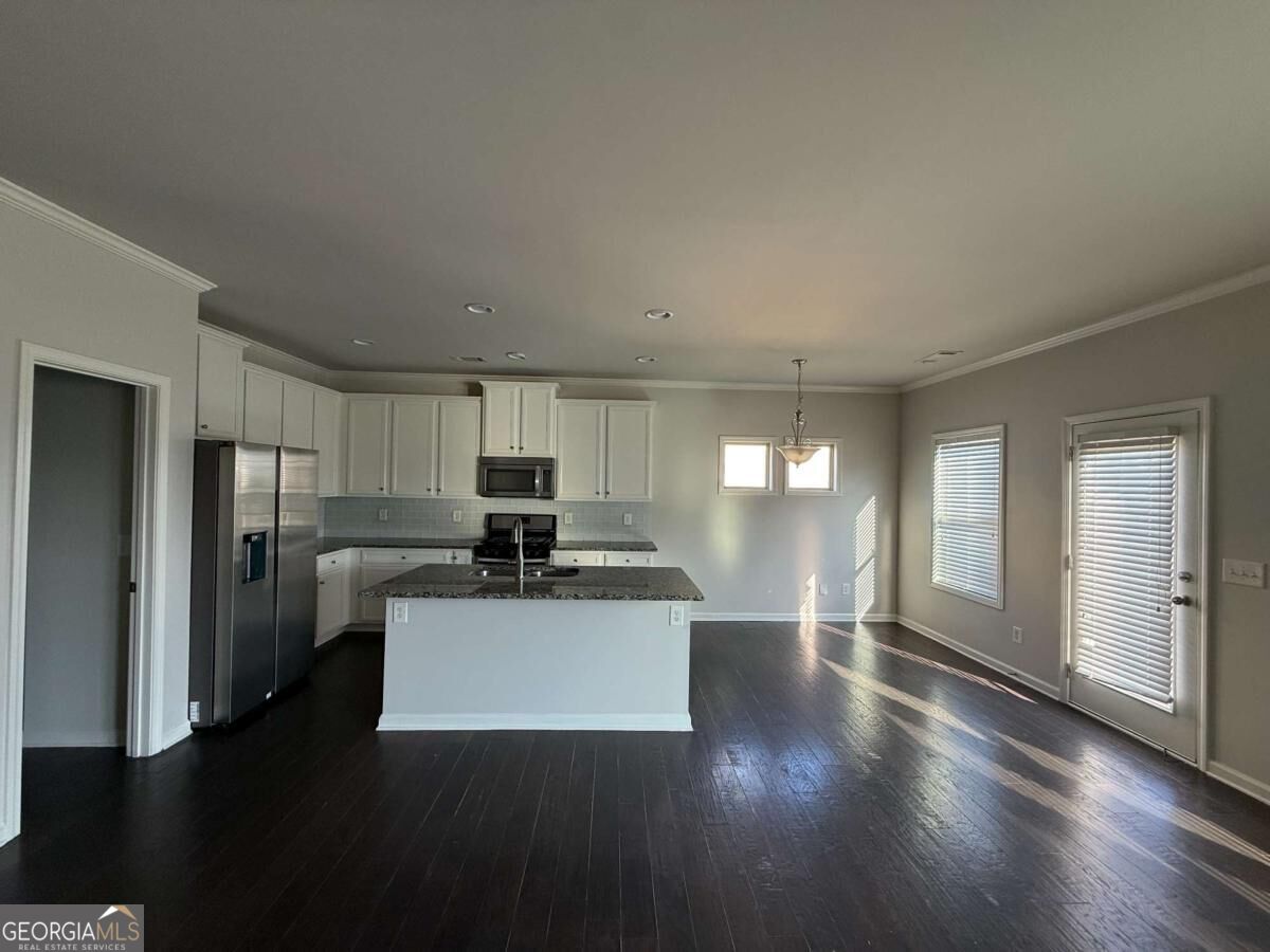 4525 Havenwood Place Property Photo 5