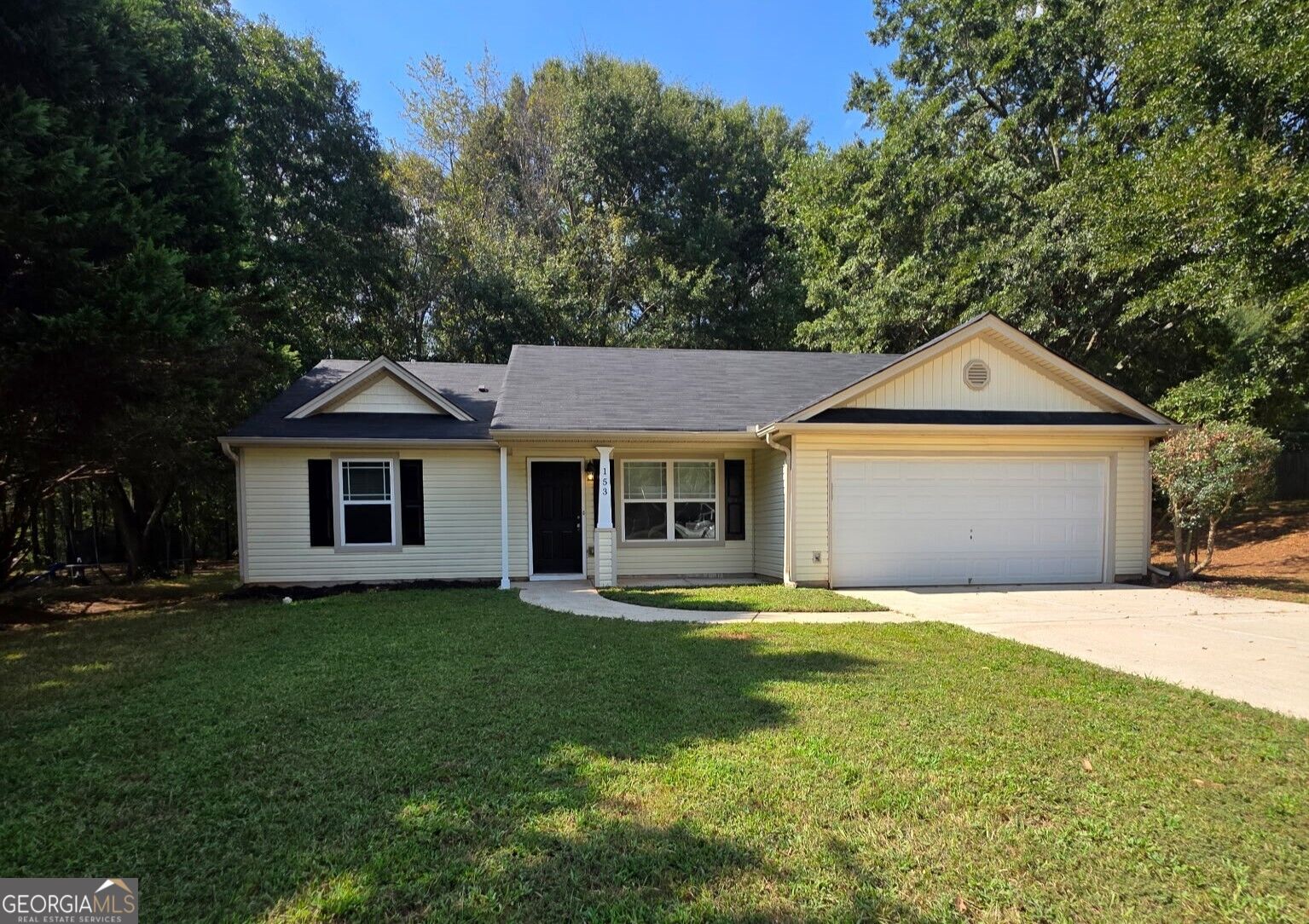 153 Glenfield Drive Property Photo 1