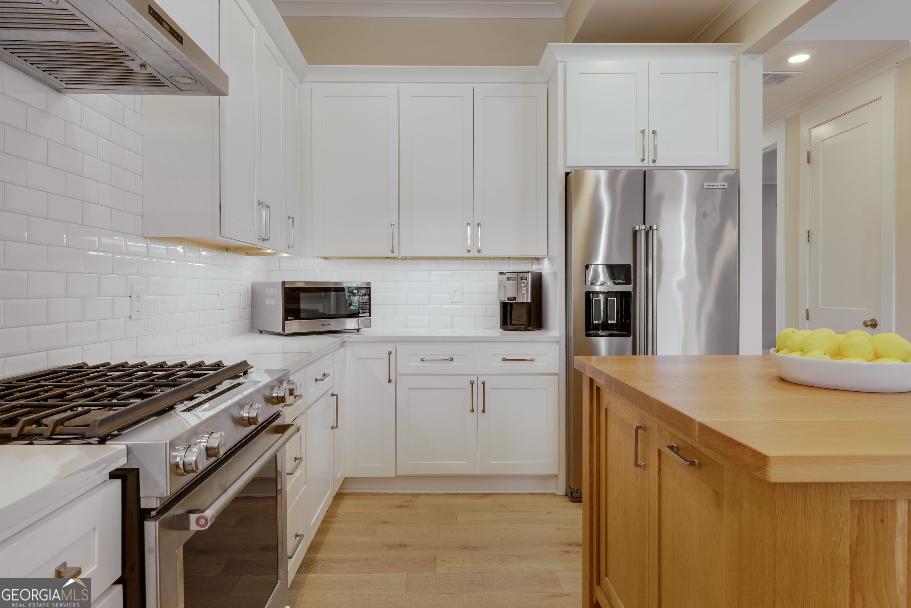 179 Steepleview Drive Property Photo 11
