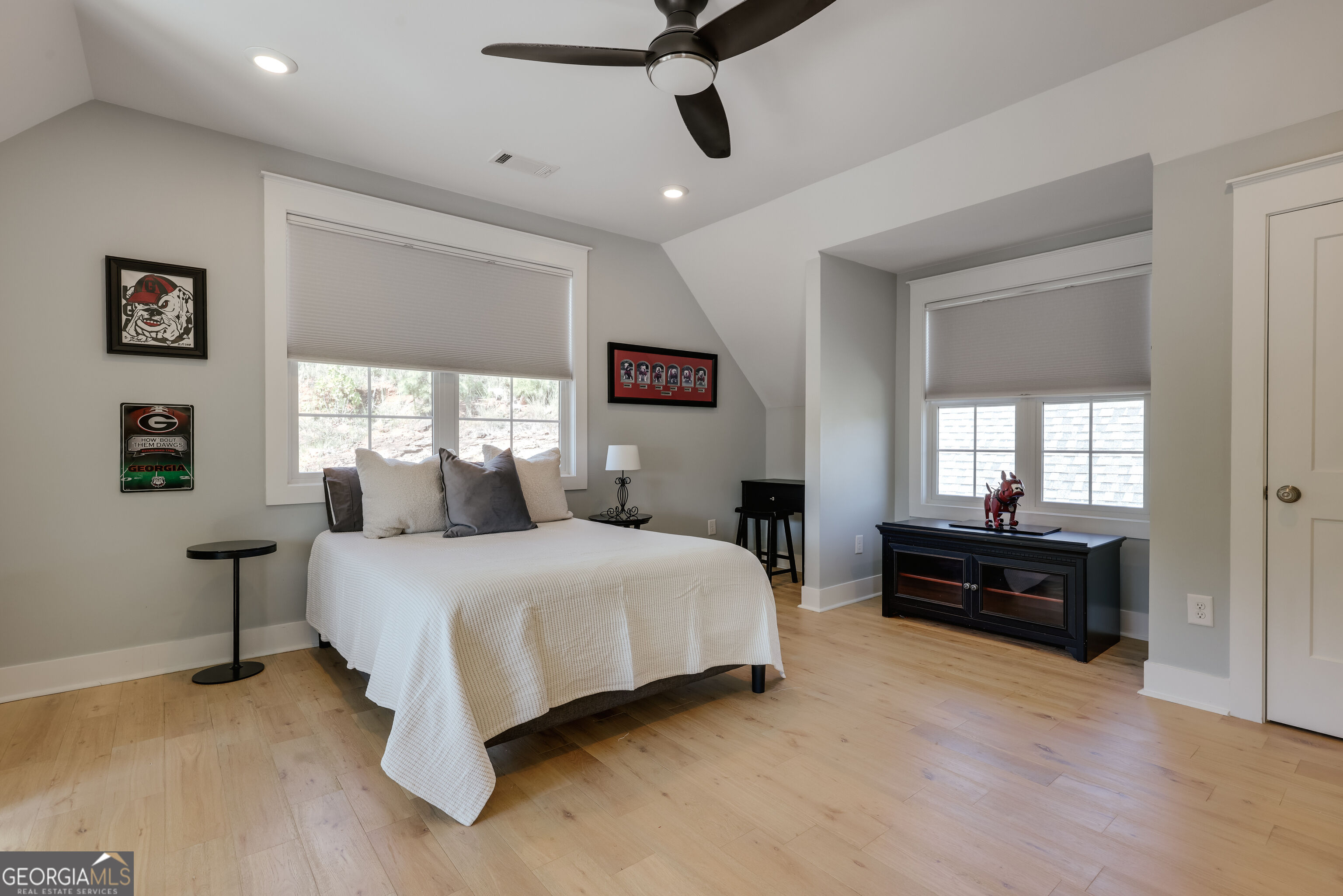 179 Steepleview Drive Property Photo 33