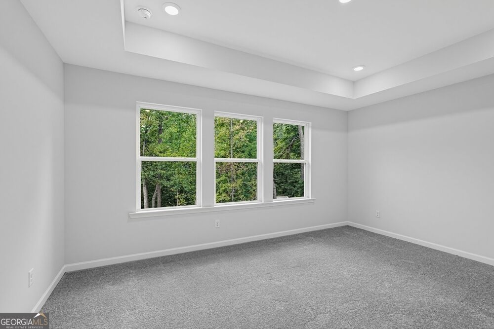 5760 Schelton Place Se Property Photo 5