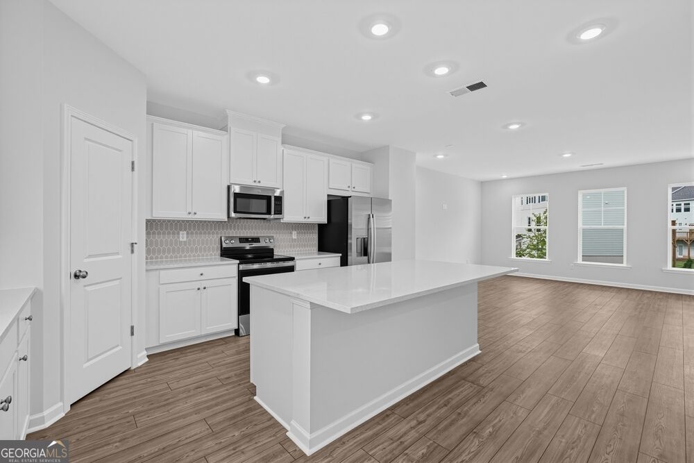 5760 Schelton Place Se Property Photo 16