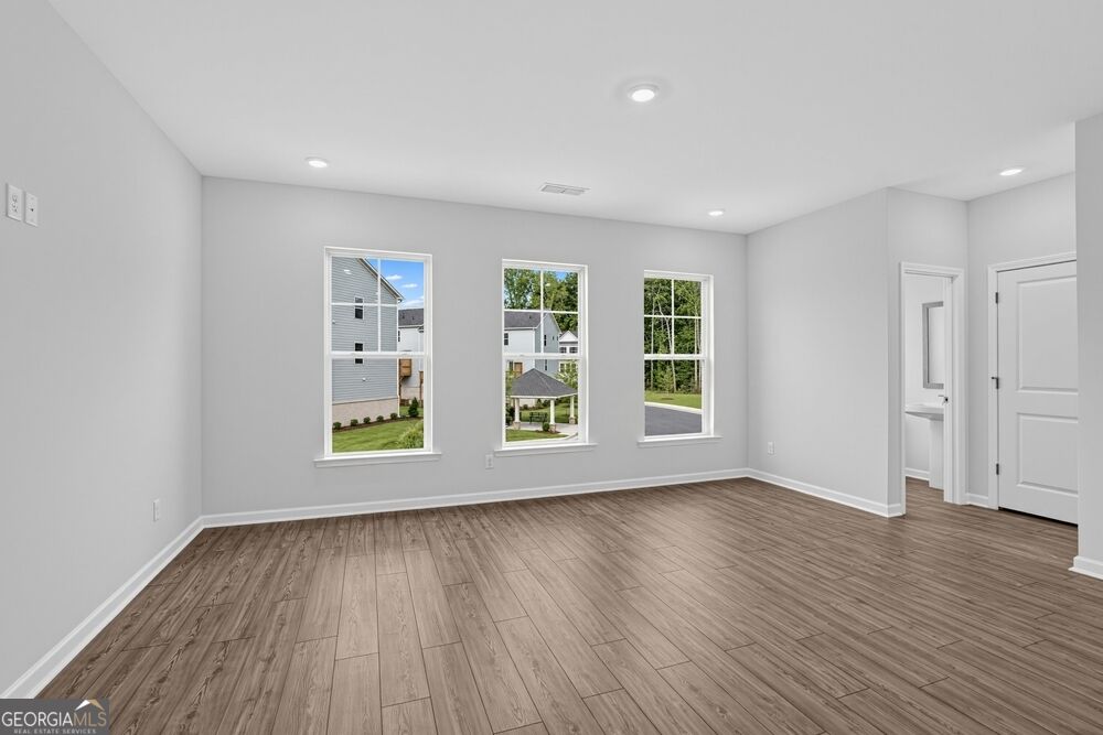5760 Schelton Place Se Property Photo 17