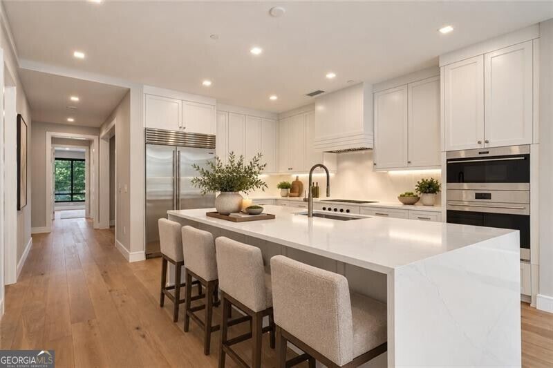 2520 Peachtree Road Nw # 403 Property Photo 6