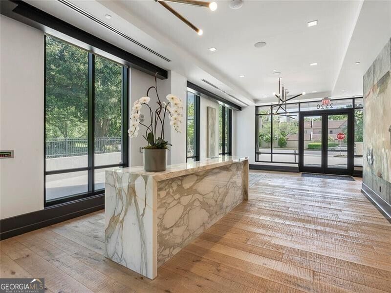 2520 Peachtree Road Nw # 403 Property Photo 36