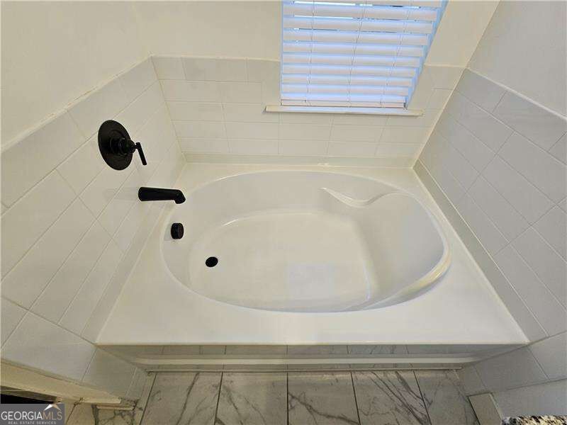 73 S Auburn Landing Place Property Photo 16