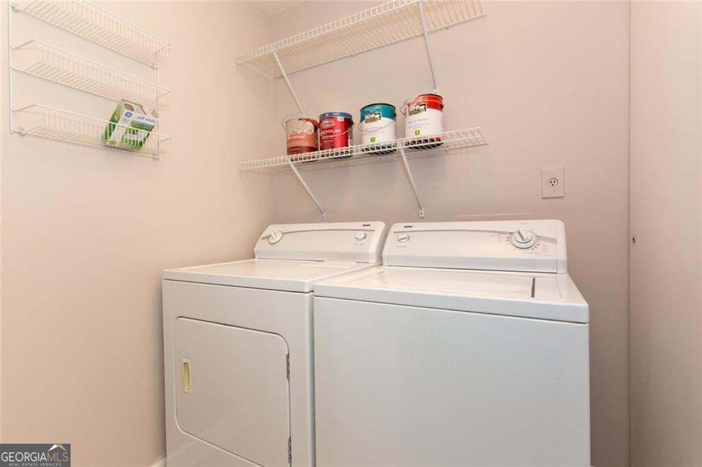 2104 Augusta Drive Se Property Photo 30