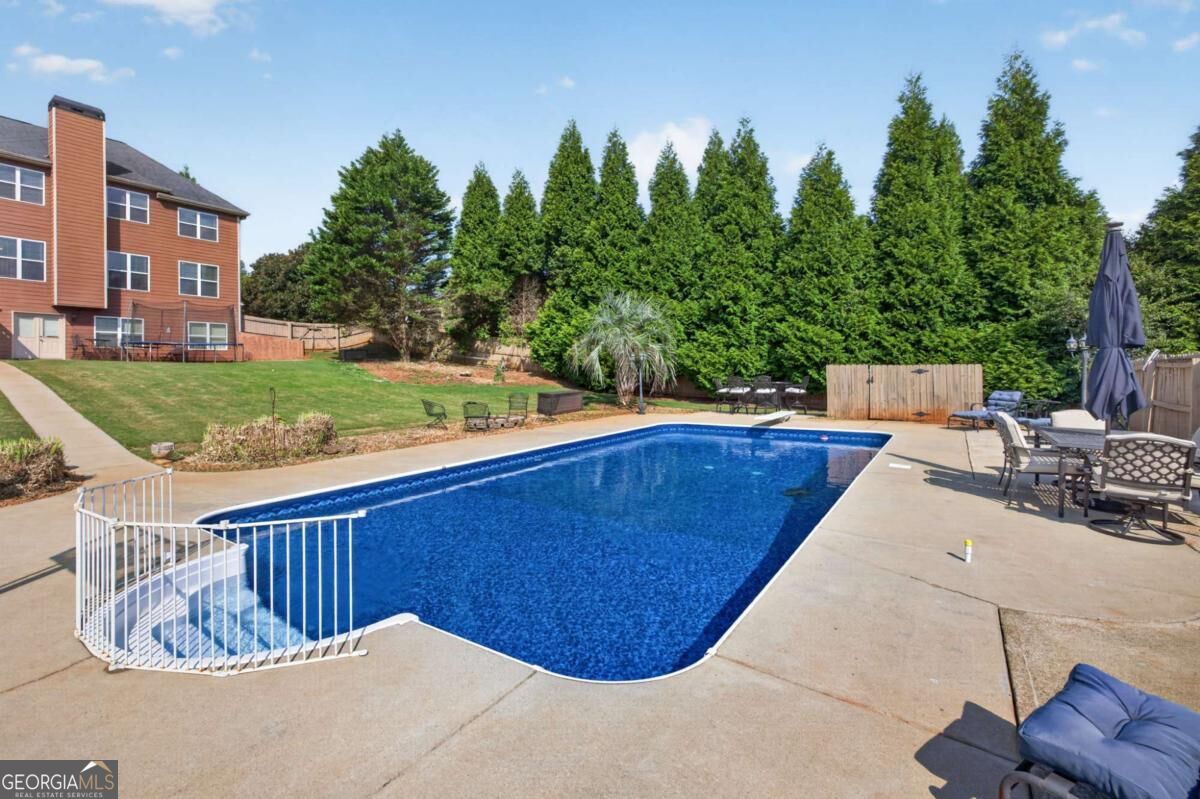 291 Durham Drive Property Photo 45
