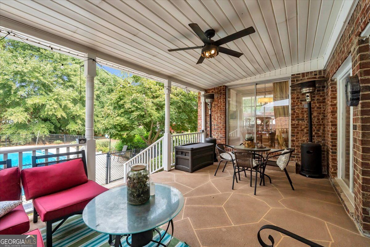 919 Crawford Street Property Photo 59