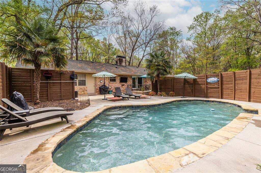 3360 Embry Hills Drive Property Photo 5