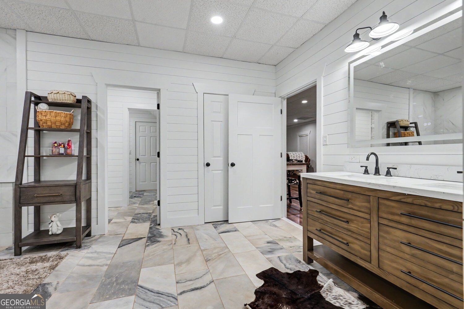 301 Cross Creek Trail Property Photo 41