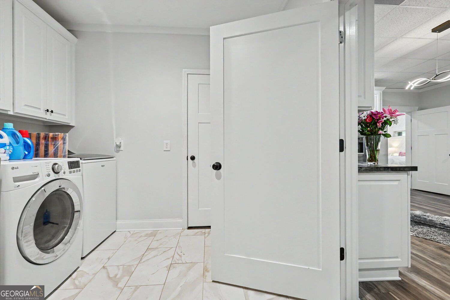 301 Cross Creek Trail Property Photo 47