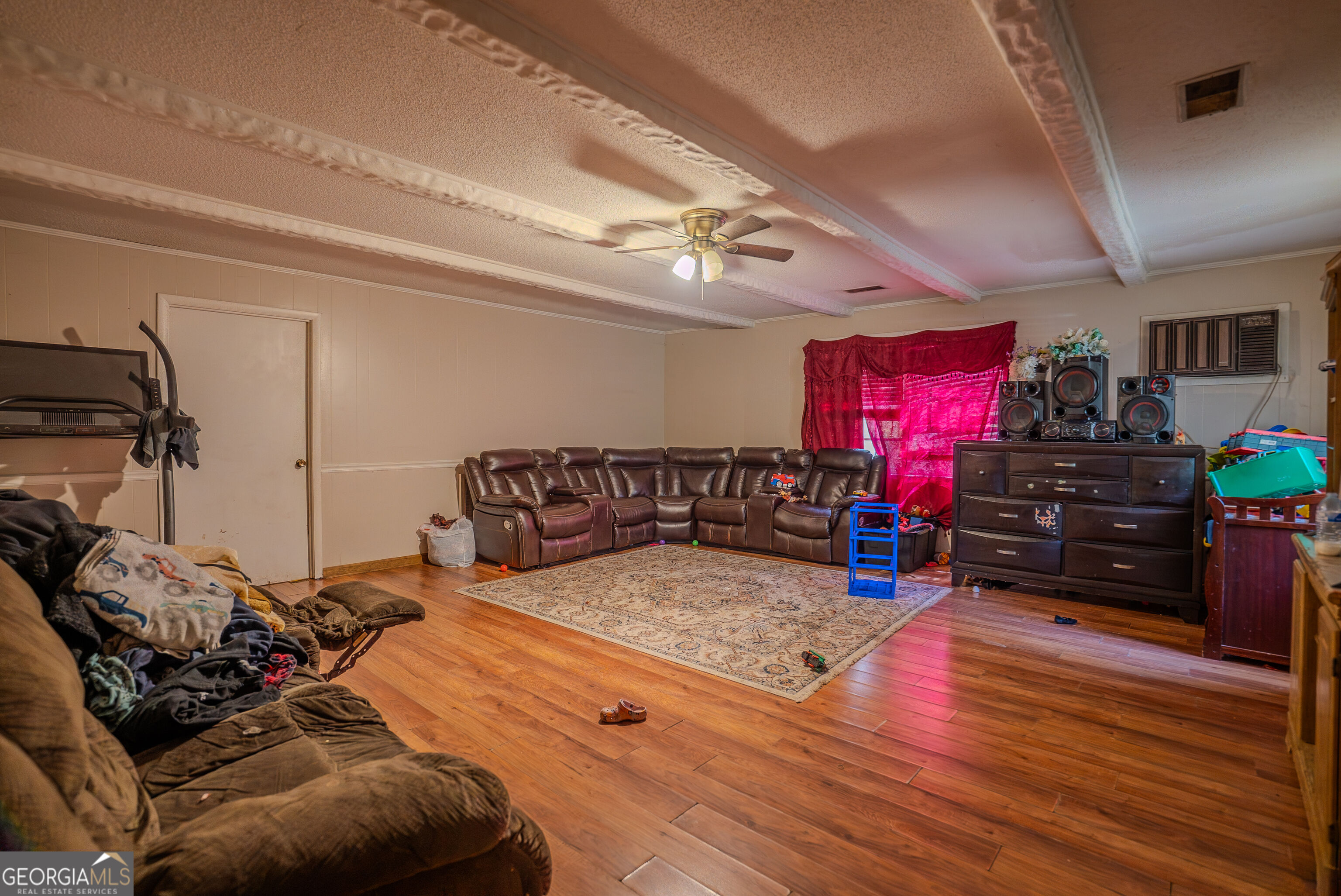 122 Rosedale Drive Property Photo 6