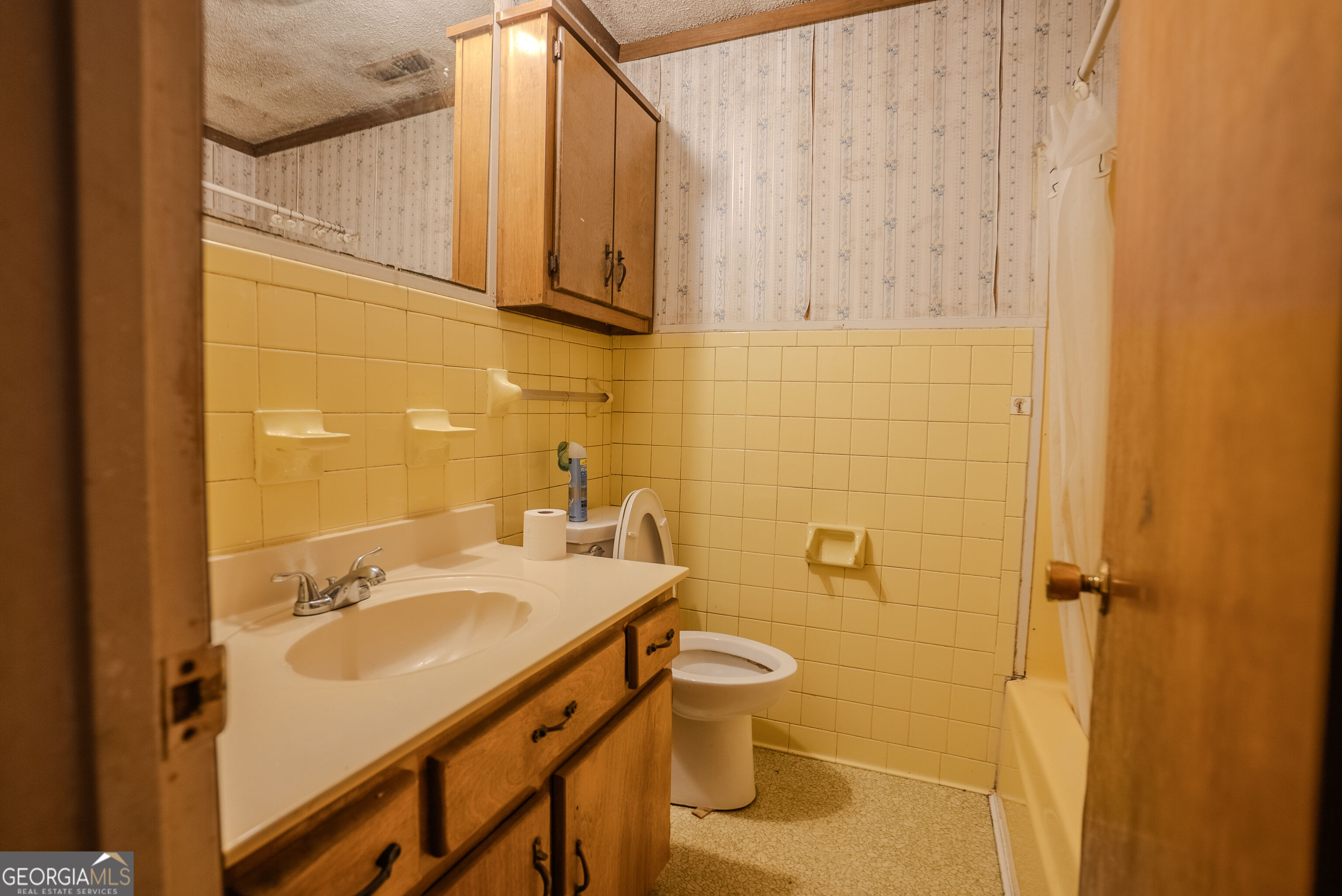 122 Rosedale Drive Property Photo 9
