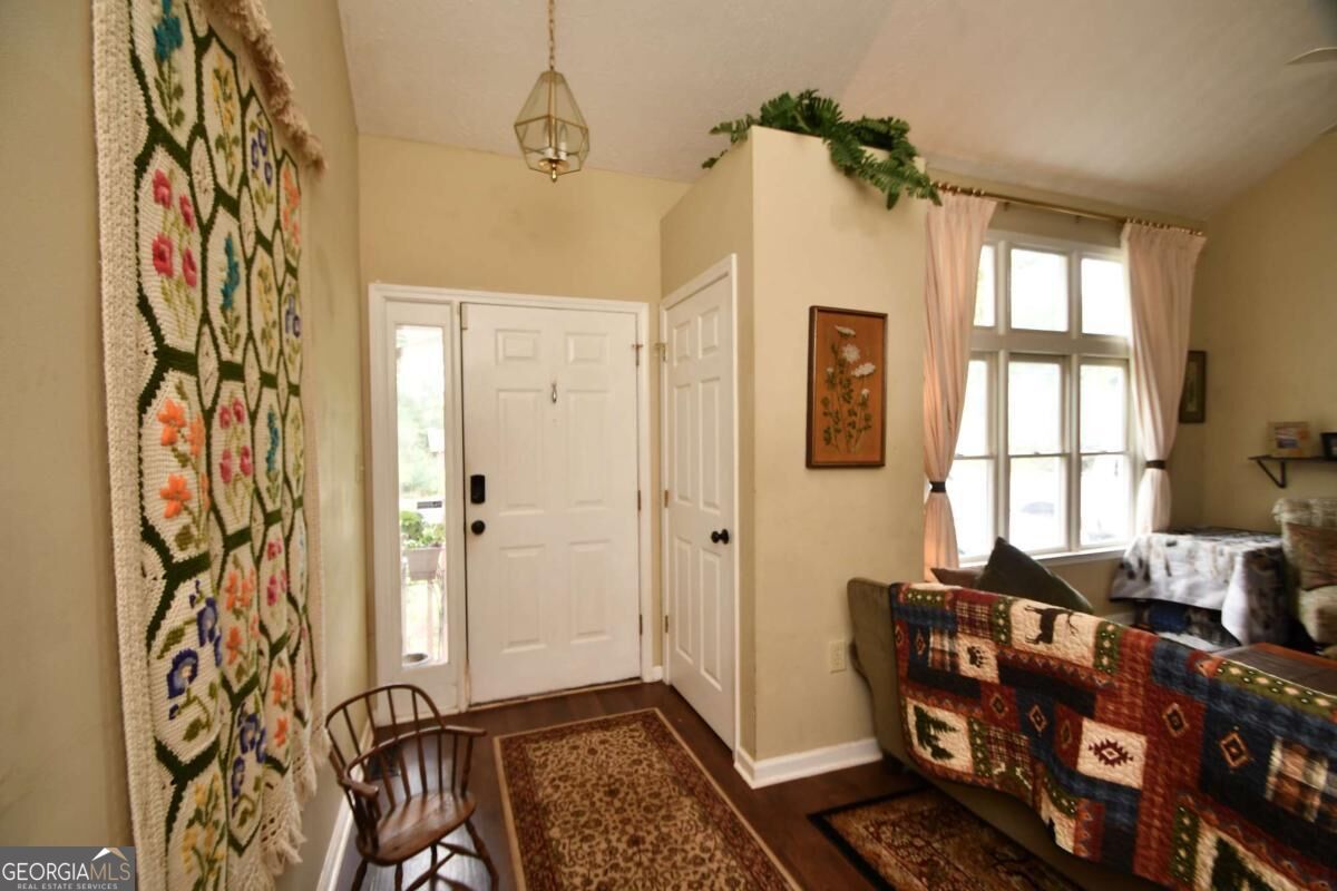 315 Rocky Drive Property Photo 7