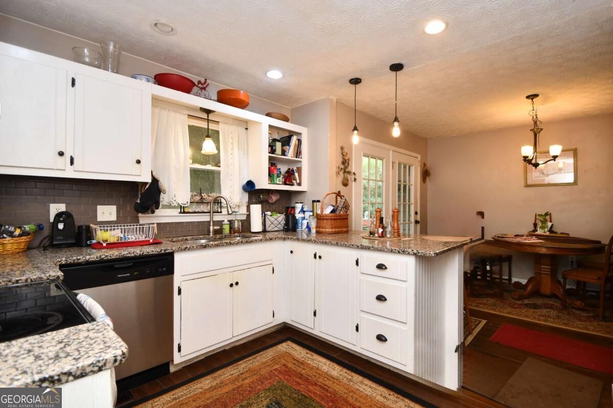 315 Rocky Drive Property Photo 10