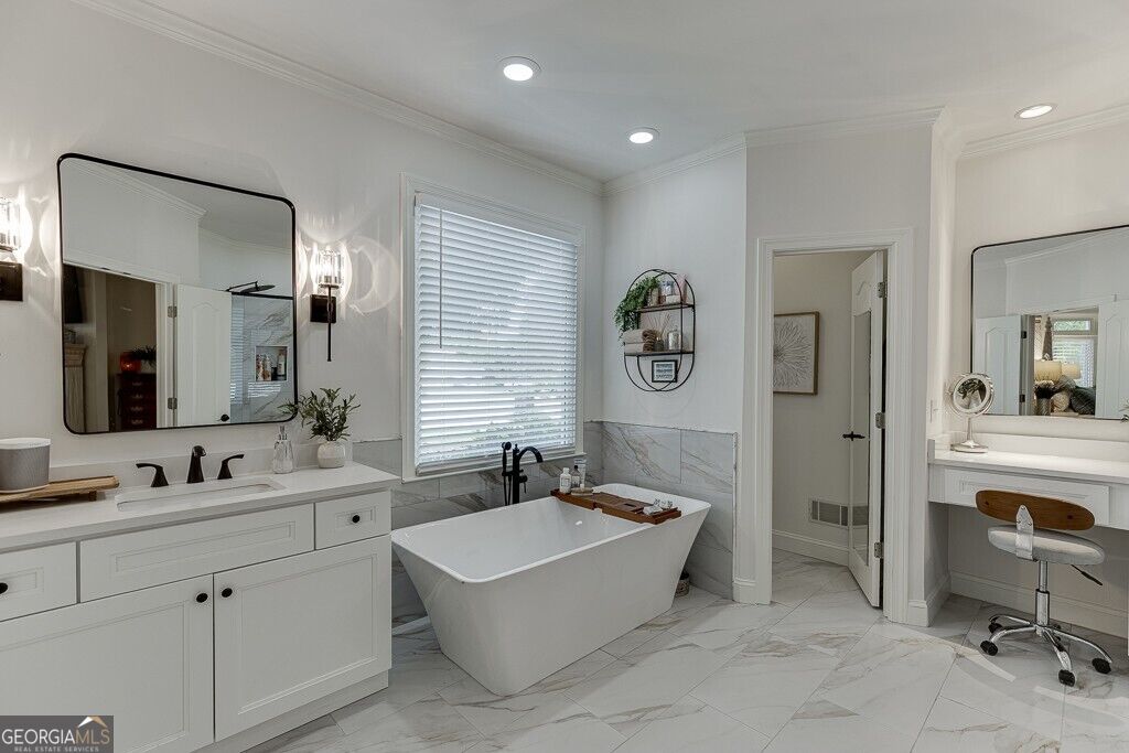 9315 Spinnaker Lane Property Photo 34