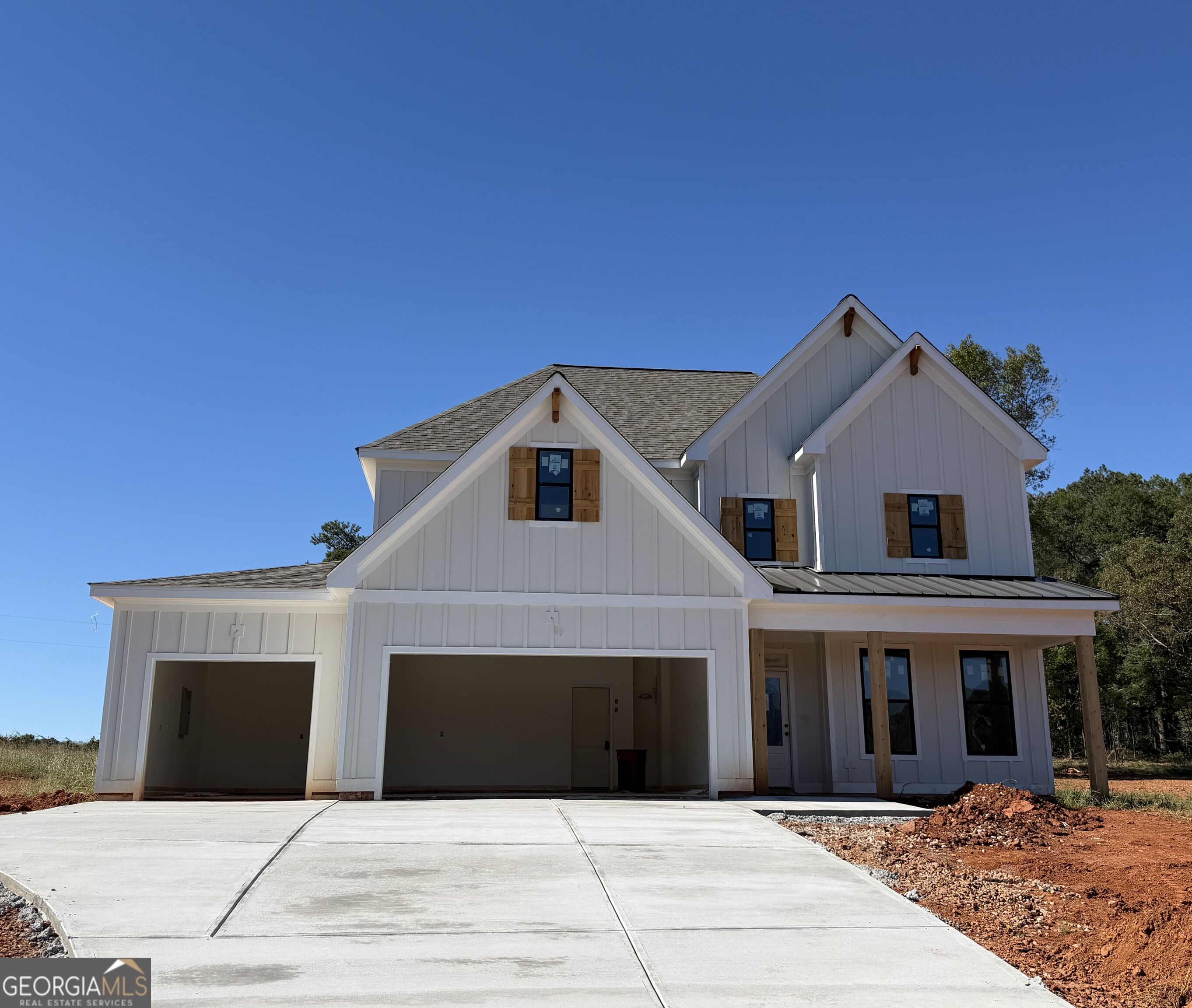 1020 Goldfinch Trail Property Photo 1