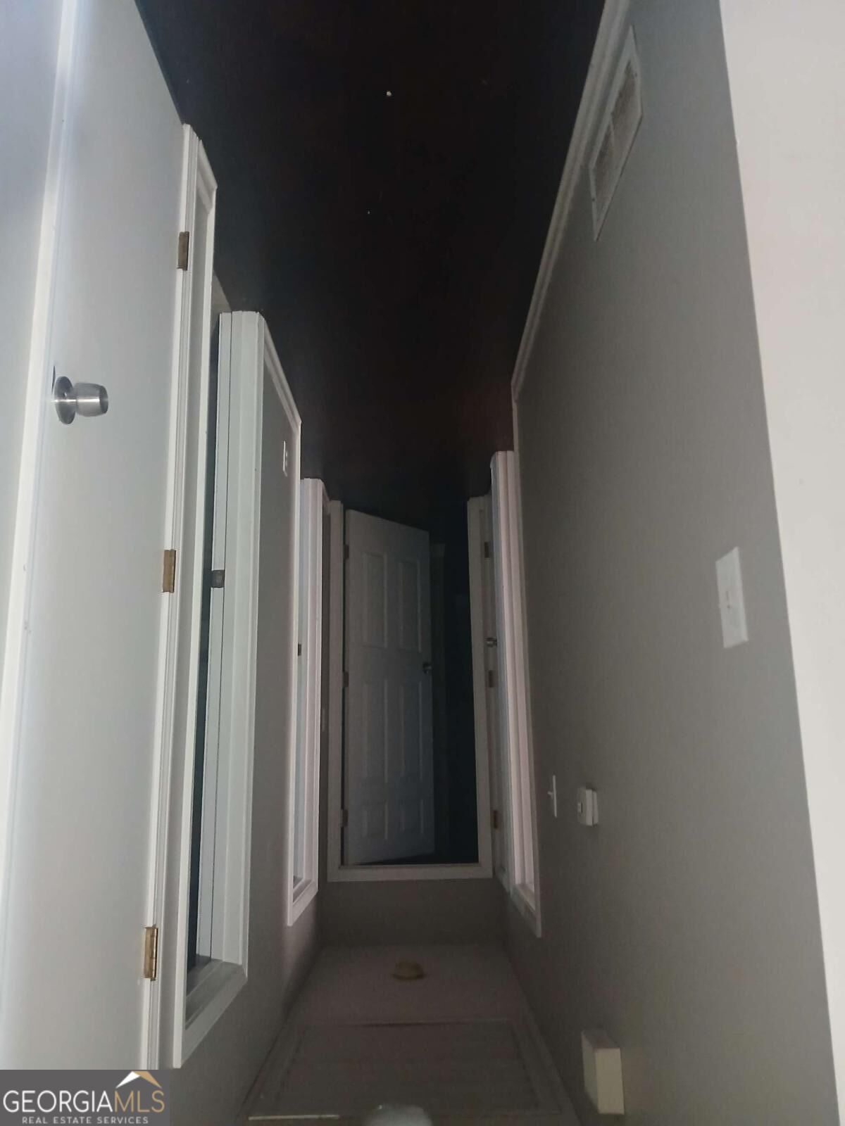 5261 Nathan Drive Nw Property Photo 5