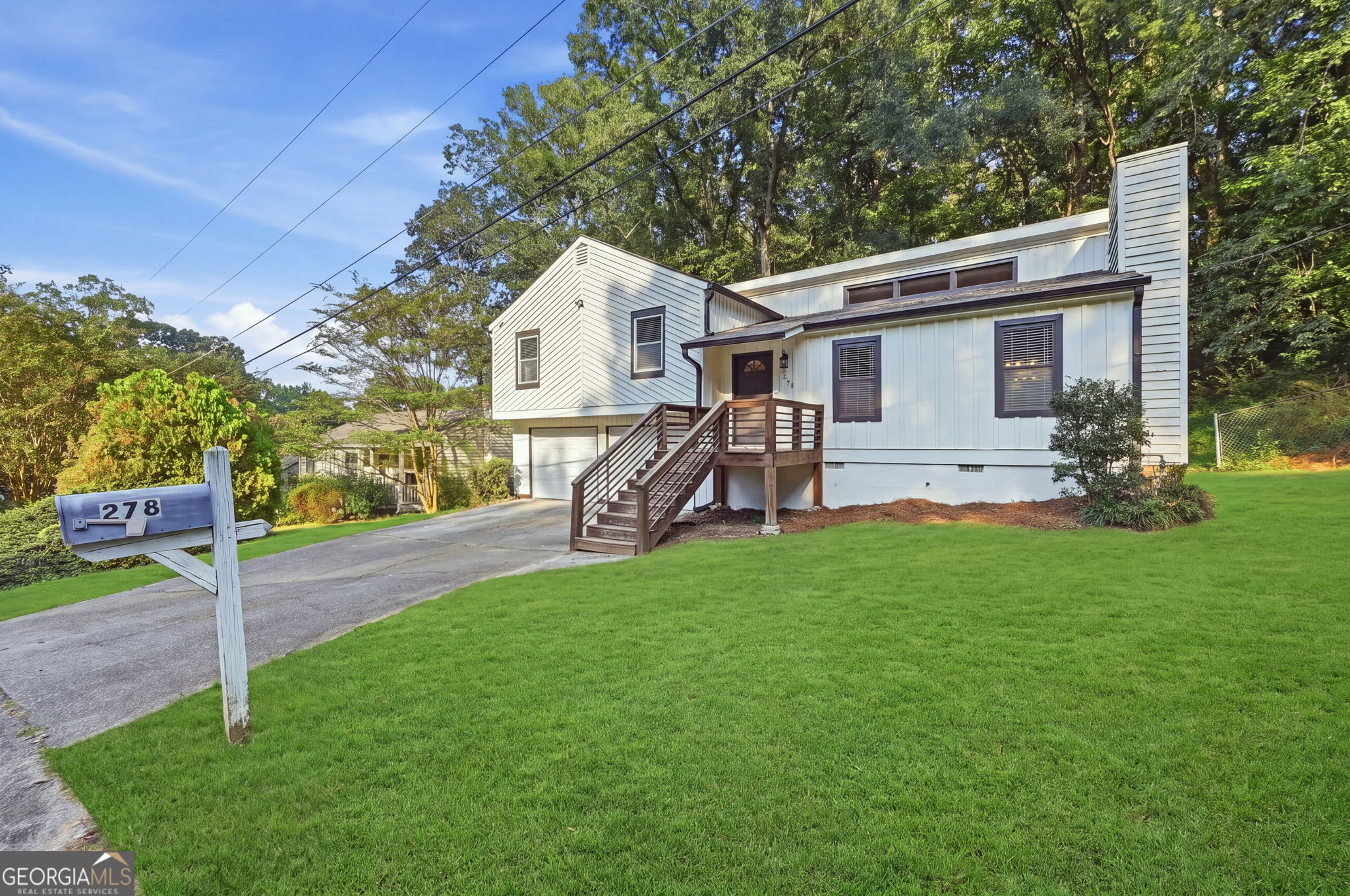 278 Shalloway Drive Ne Property Photo 2