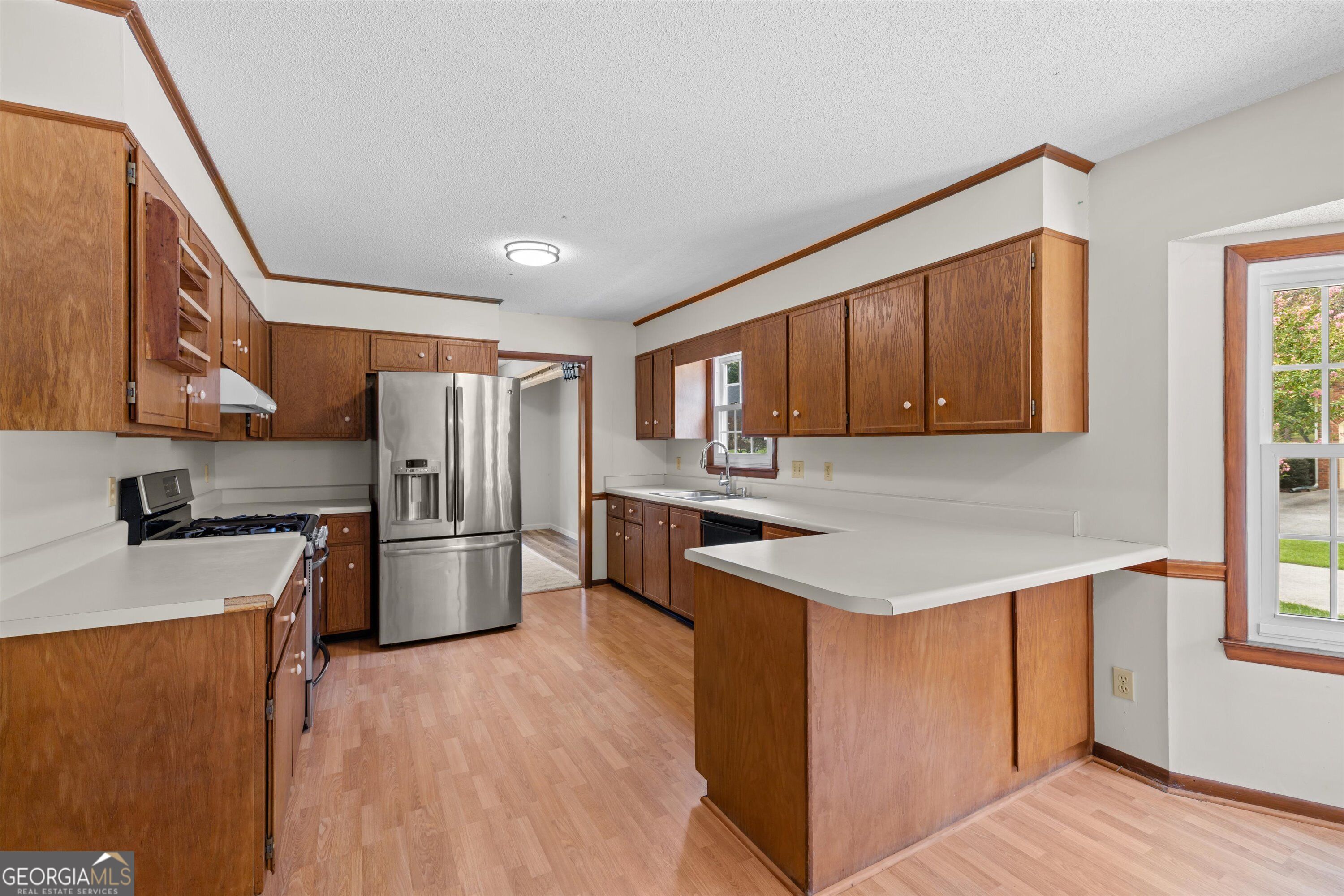 1082 Kismet Drive Property Photo 14