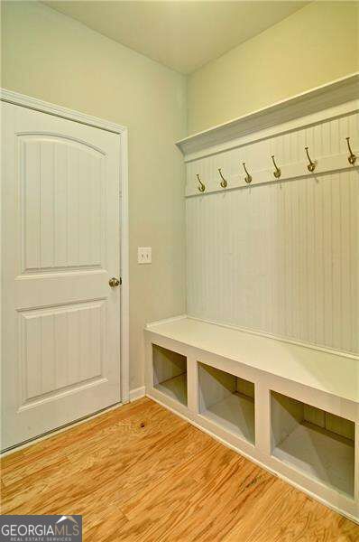 872 Whisperwood Trail Property Photo 22