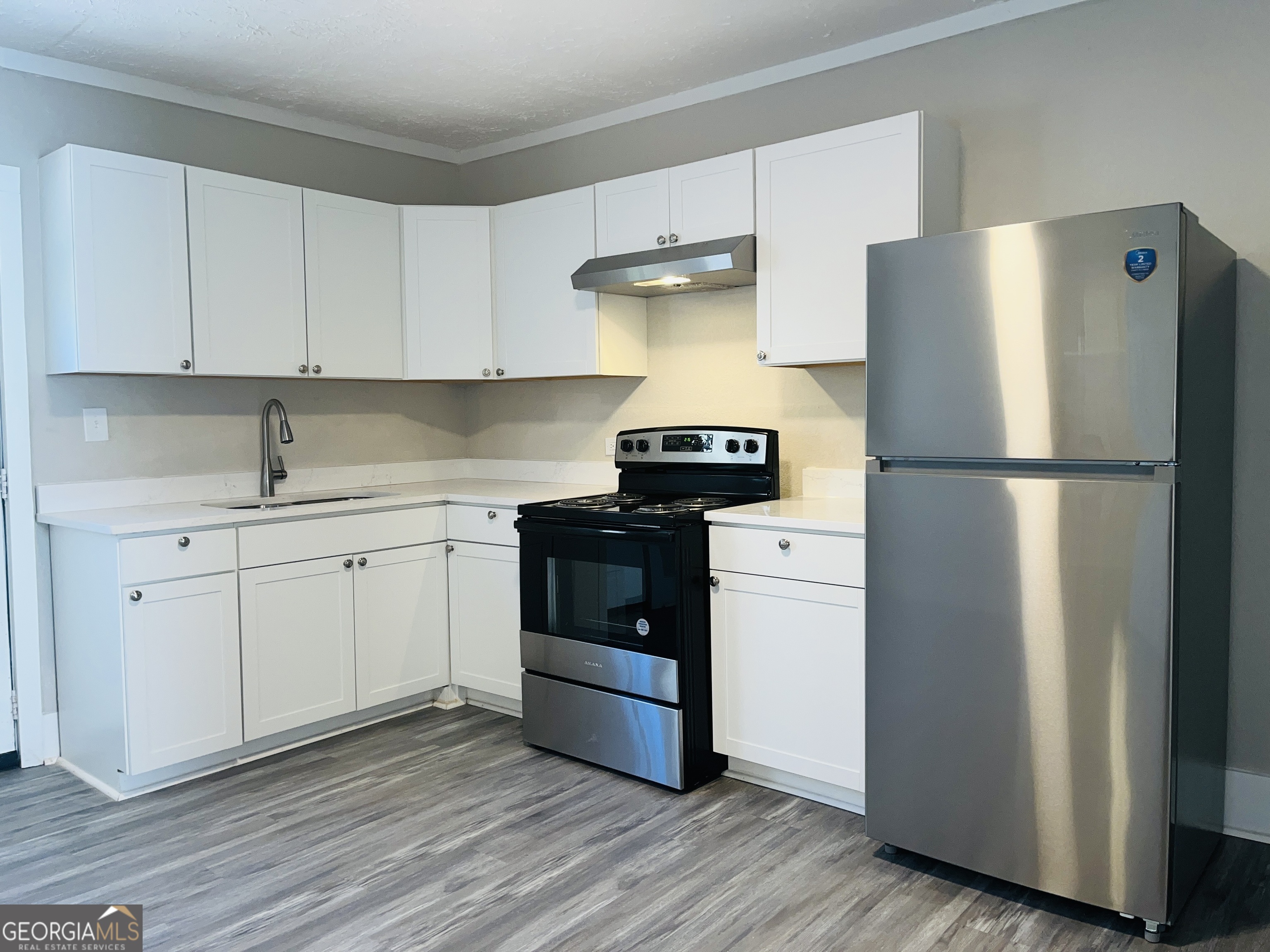 1318 Forrest Avenue Property Photo 10