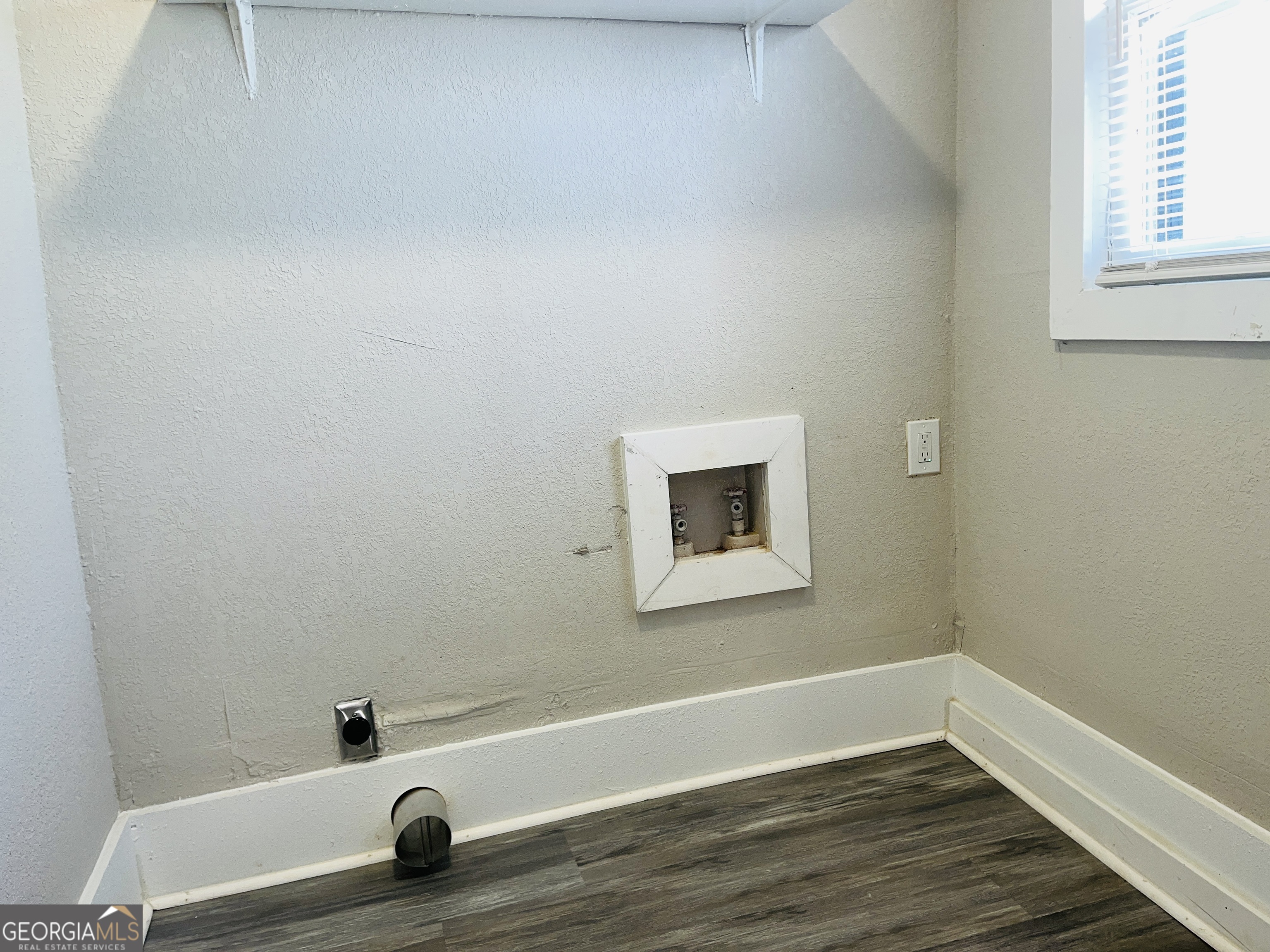 1318 Forrest Avenue Property Photo 21