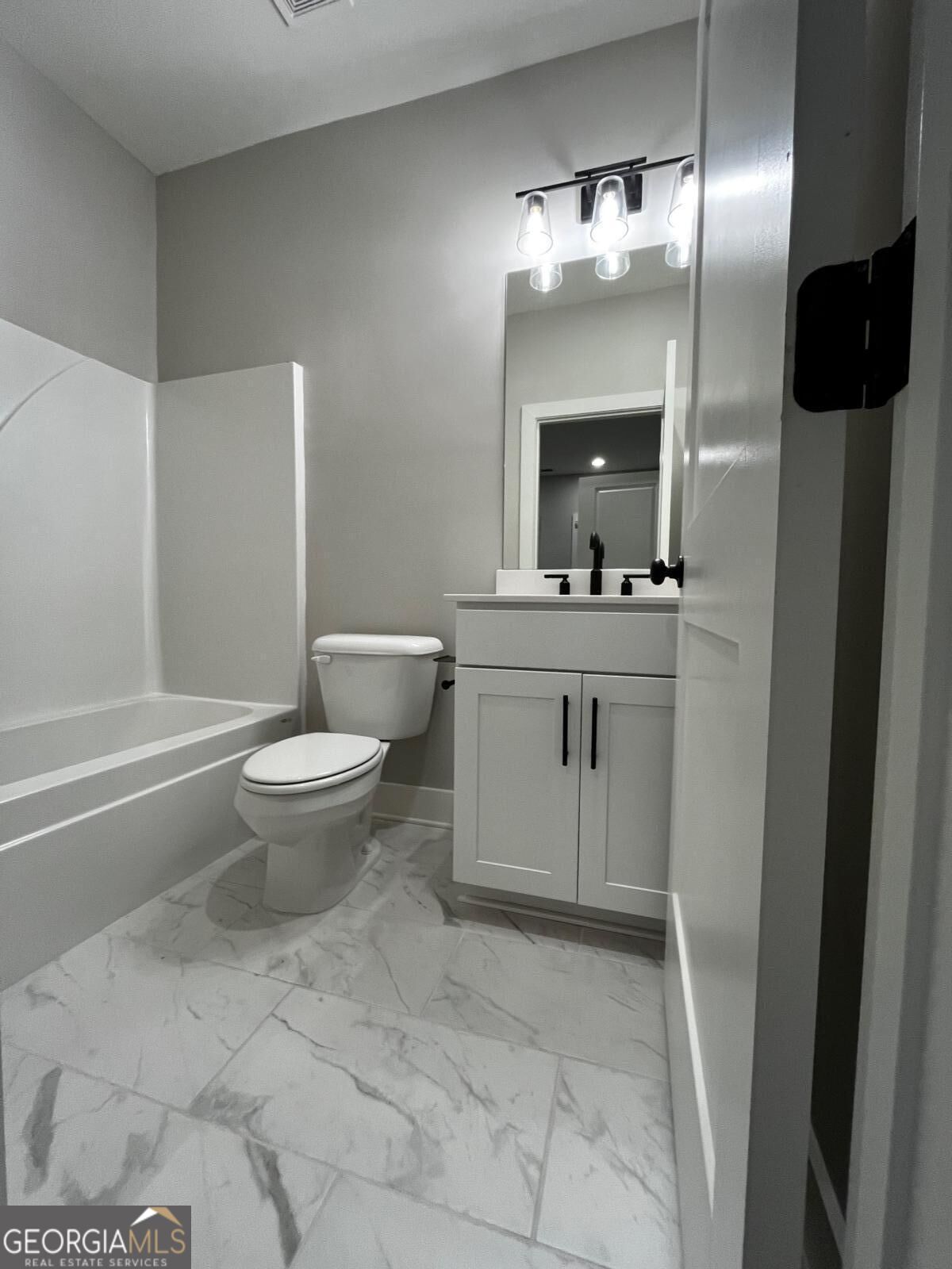 2011 Oak Lane Nw Property Photo 11