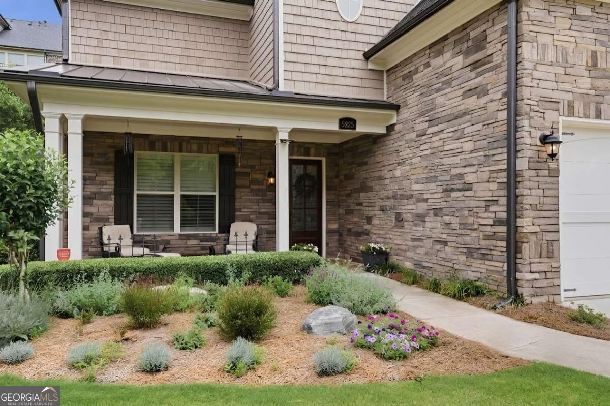 5925 Overlook Club Circle Property Photo 4