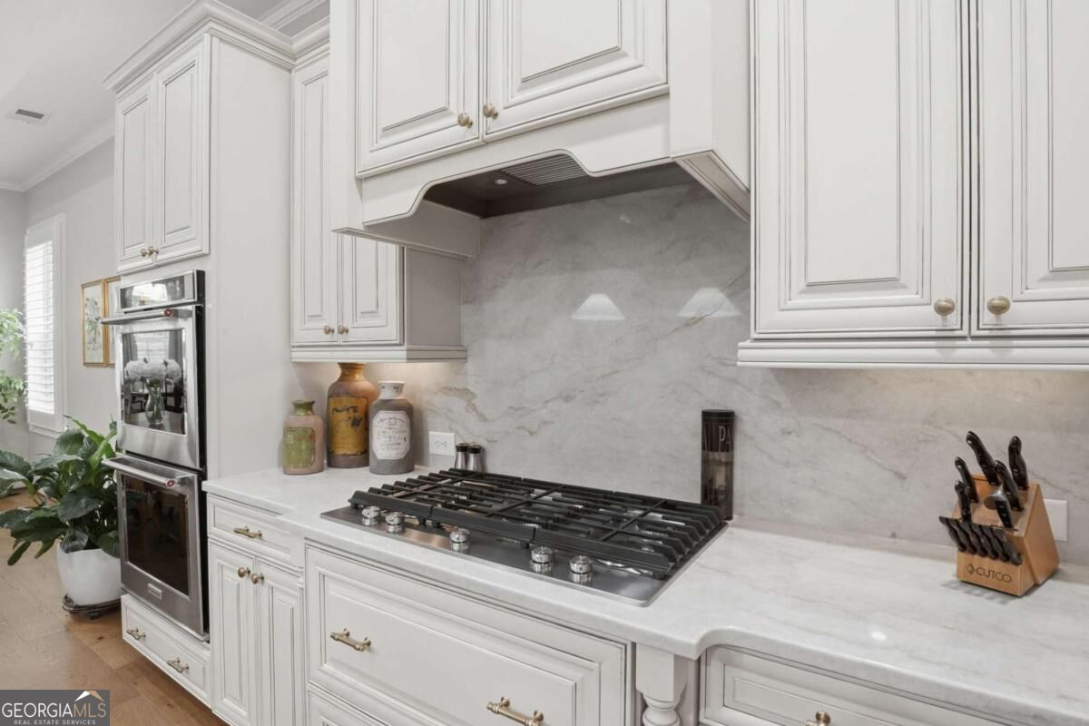 5925 Overlook Club Circle Property Photo 13